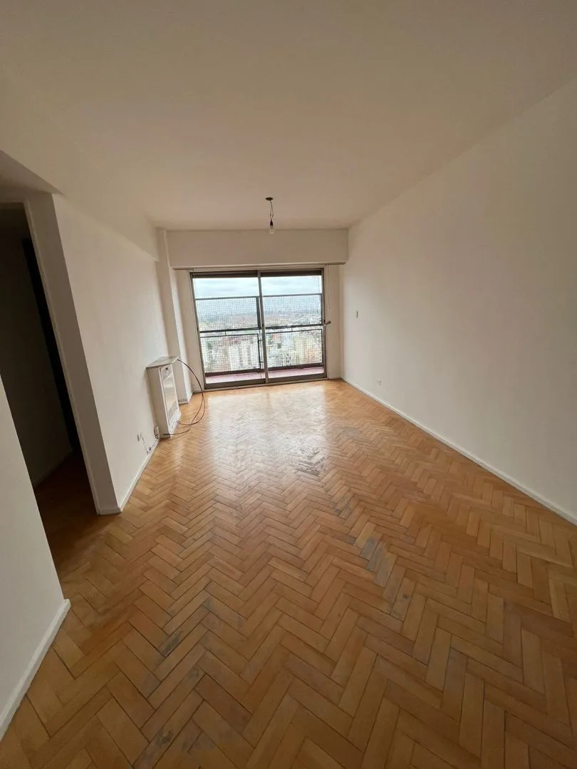 Квартира с двумя спальнями в Caseros Centro