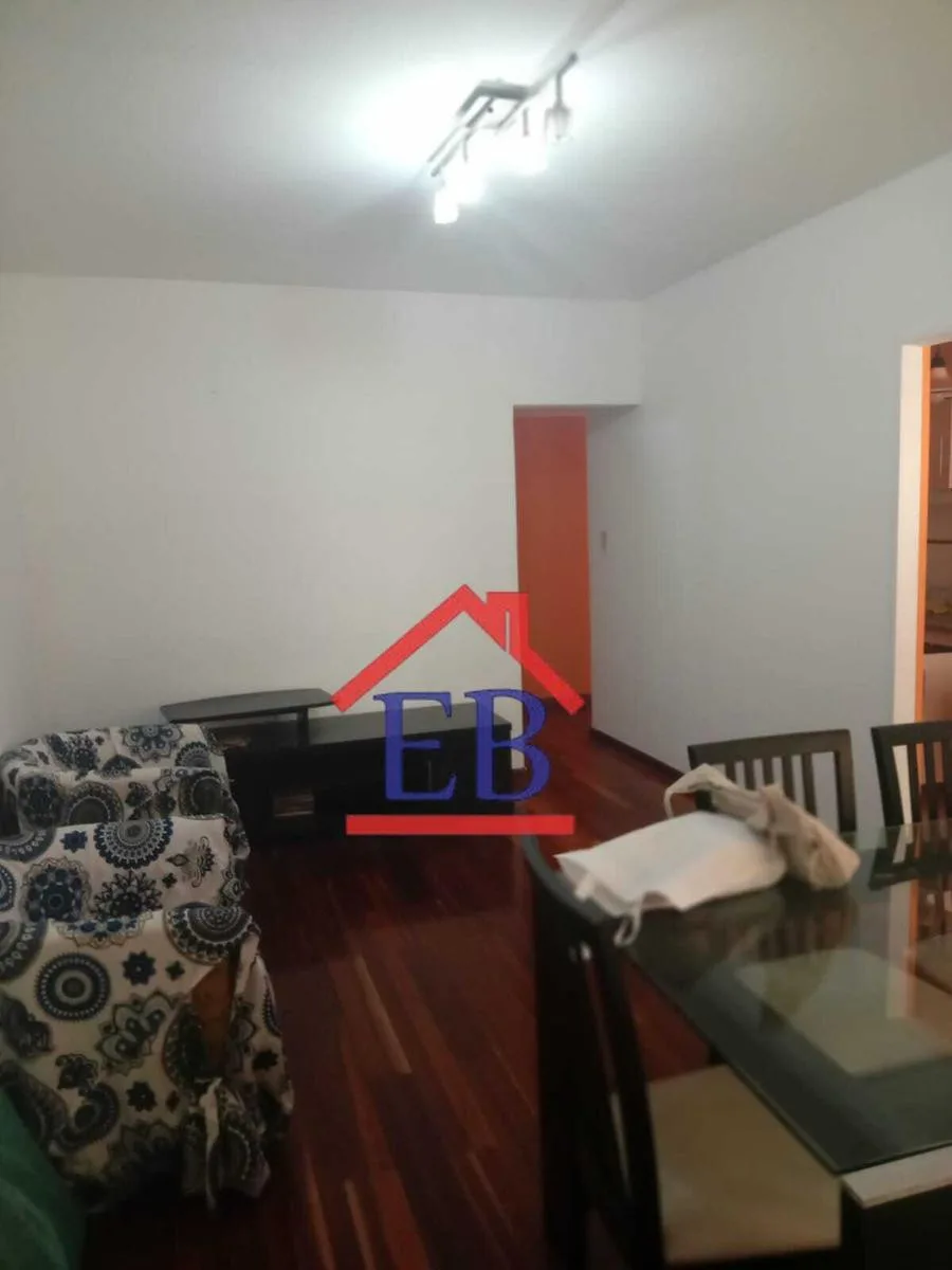 Departamento de 3 ambientes en Flores