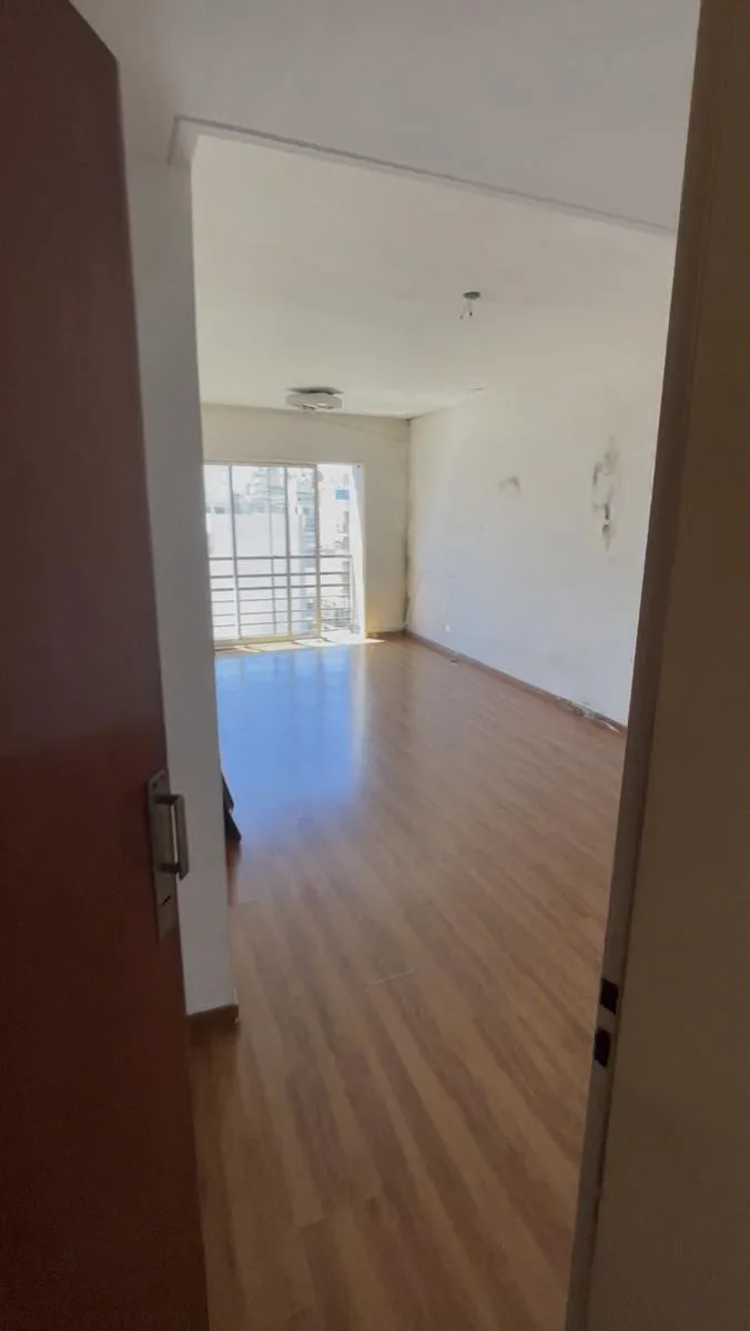 Departamento de 4 ambientes con 3 dormitorios en Balvanera