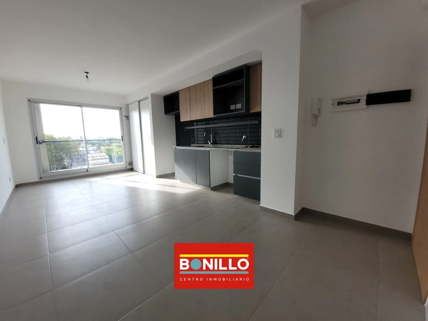 Квартира-студия с балконом в Villa Pueyrredón