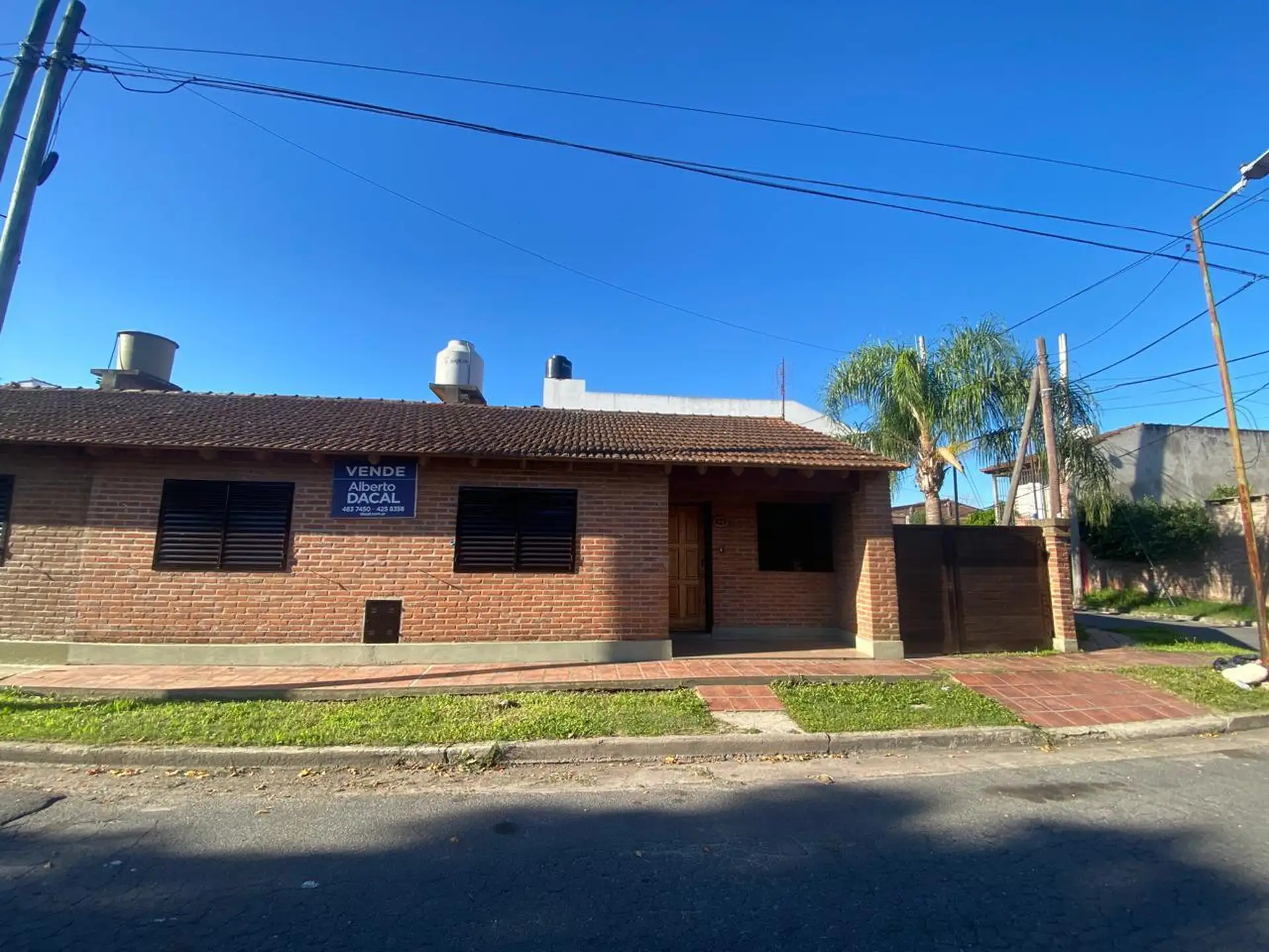 Casa para aluguel com 2 dormitórios em Buenos Aires