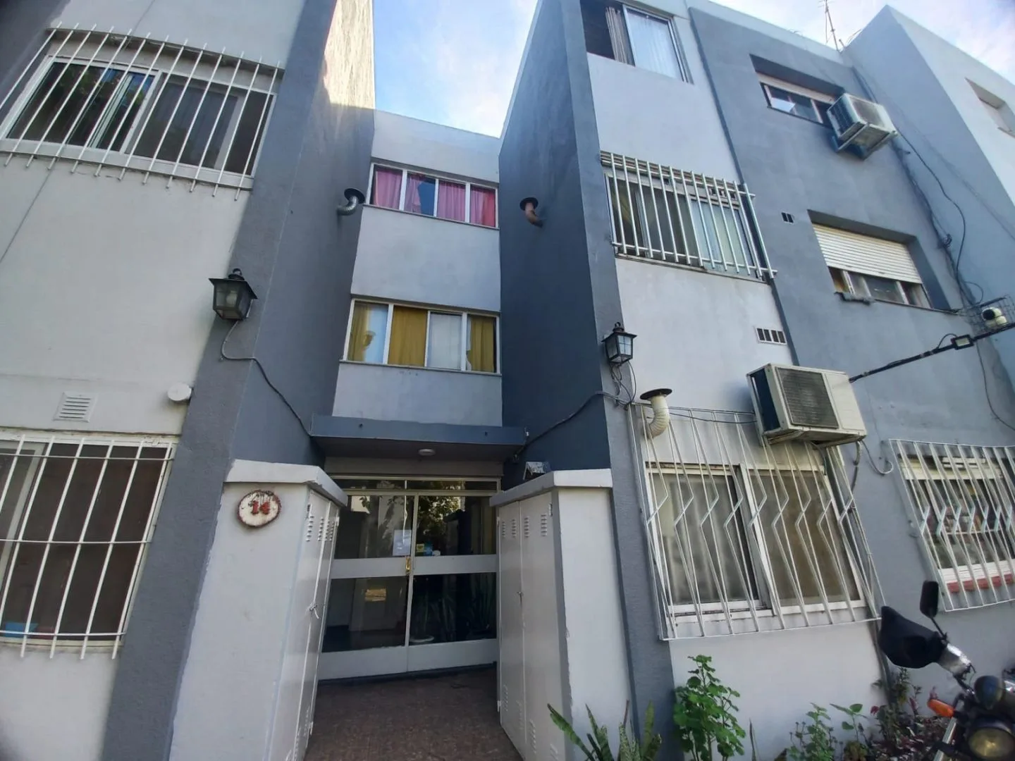 Two-bedroom apartment for rent in Ciudad Evita
