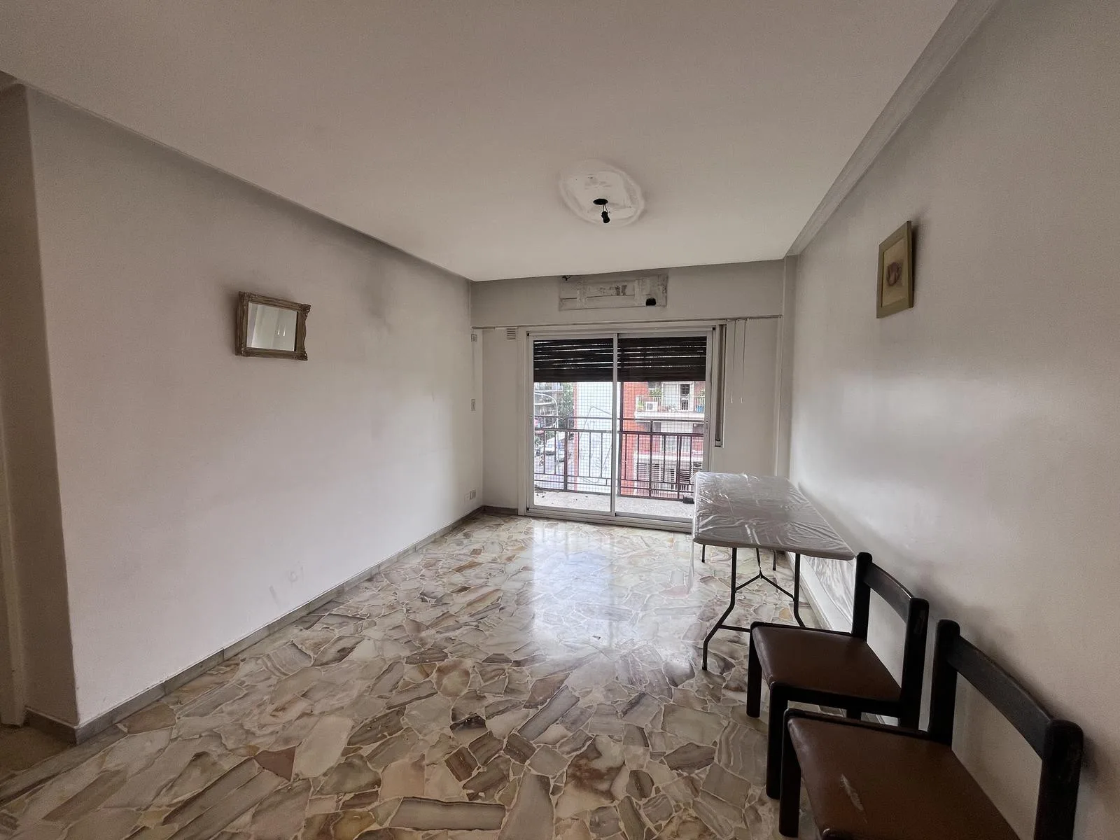 Three-bedroom apartment in Flores