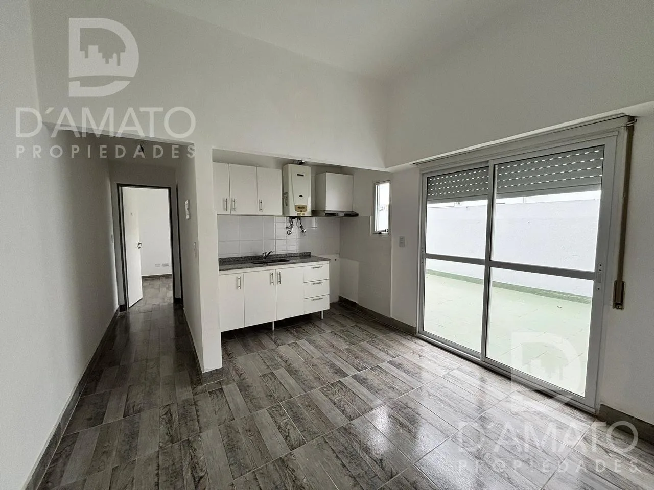 Departamento de 2 ambientes con patio en General San Martín