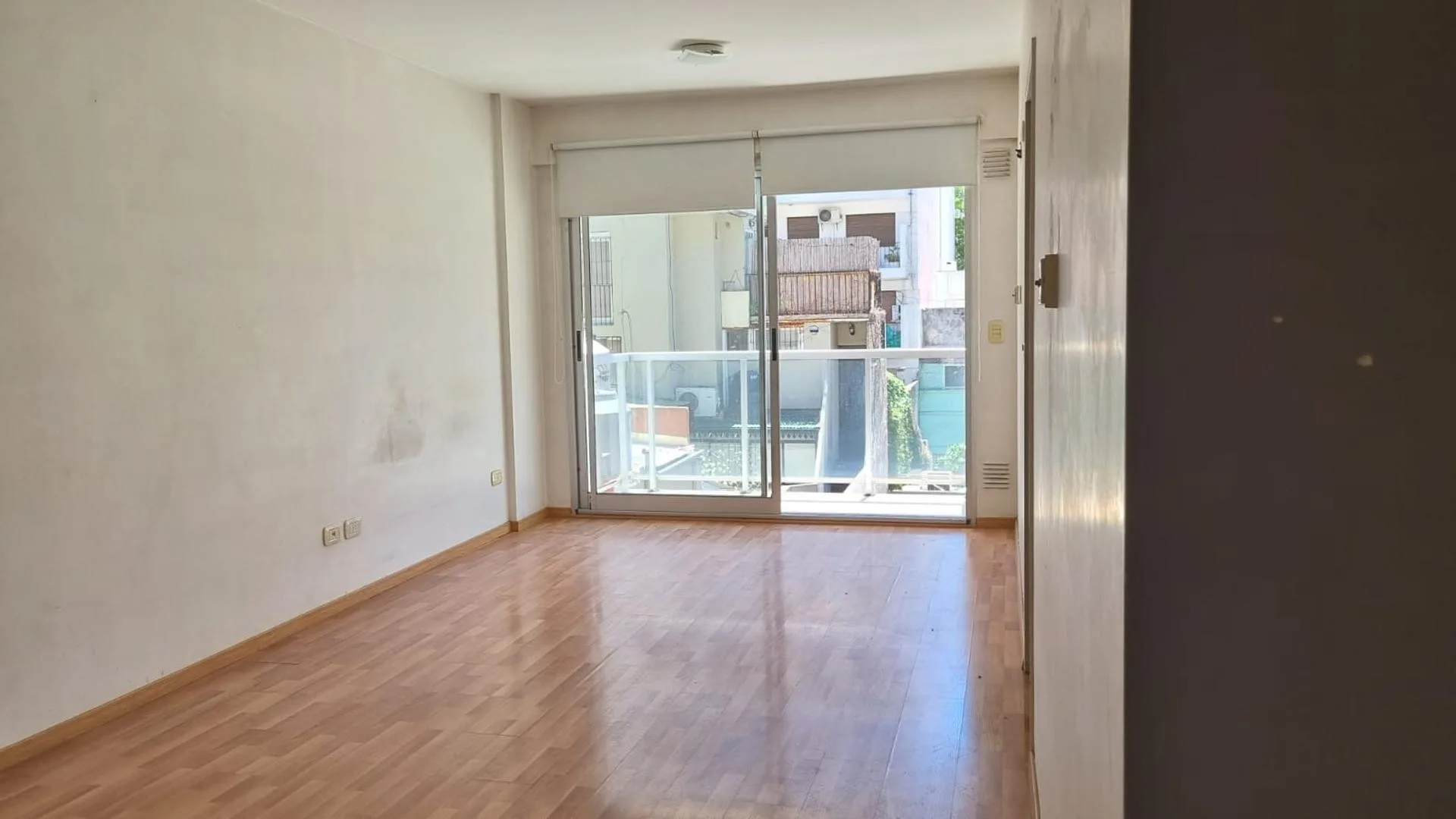 Квартира-студия в Colegiales с балконом и (закреплённым) парковочным местом