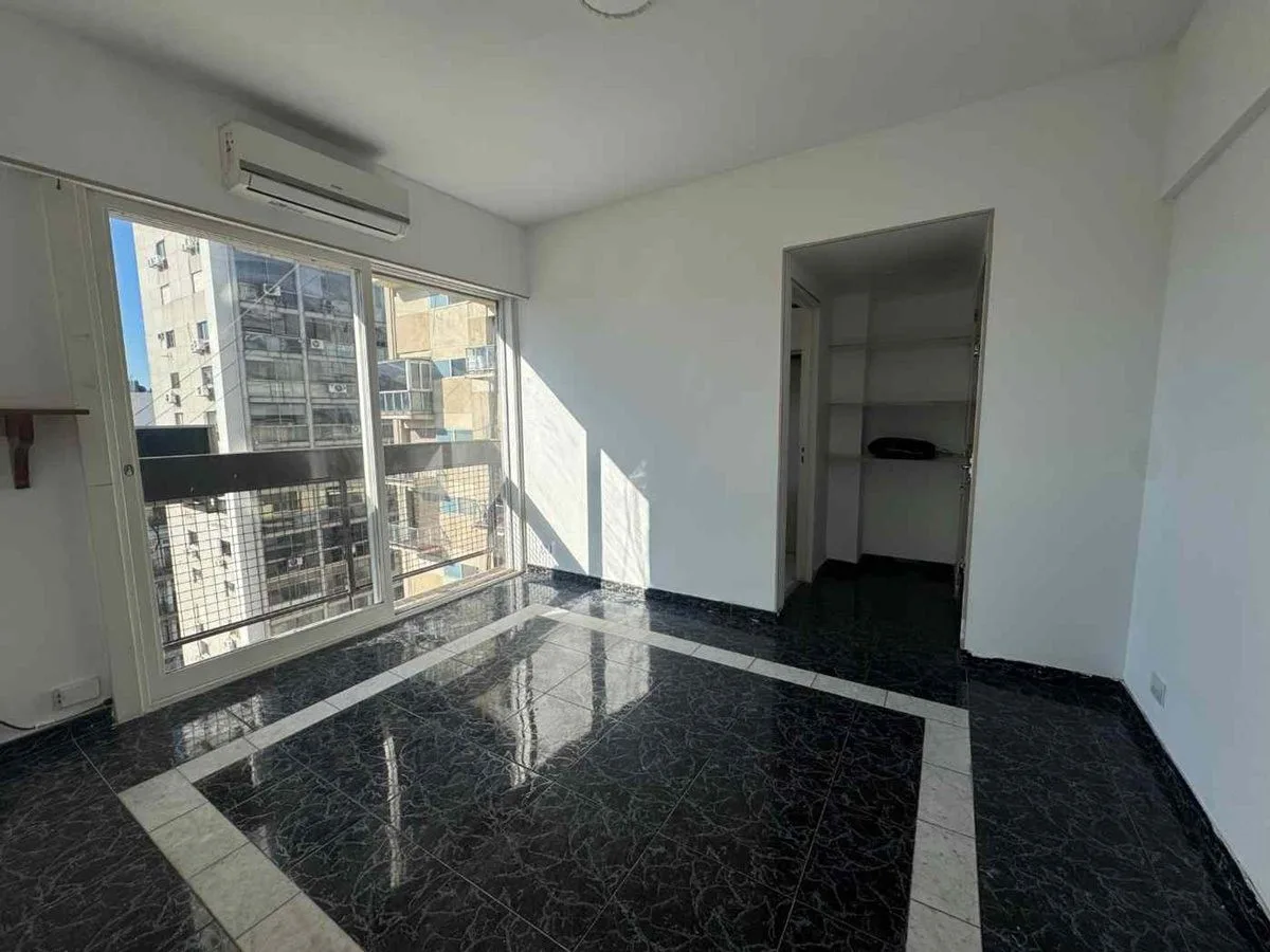 Departamento de 2 ambientes reciclado en Retiro