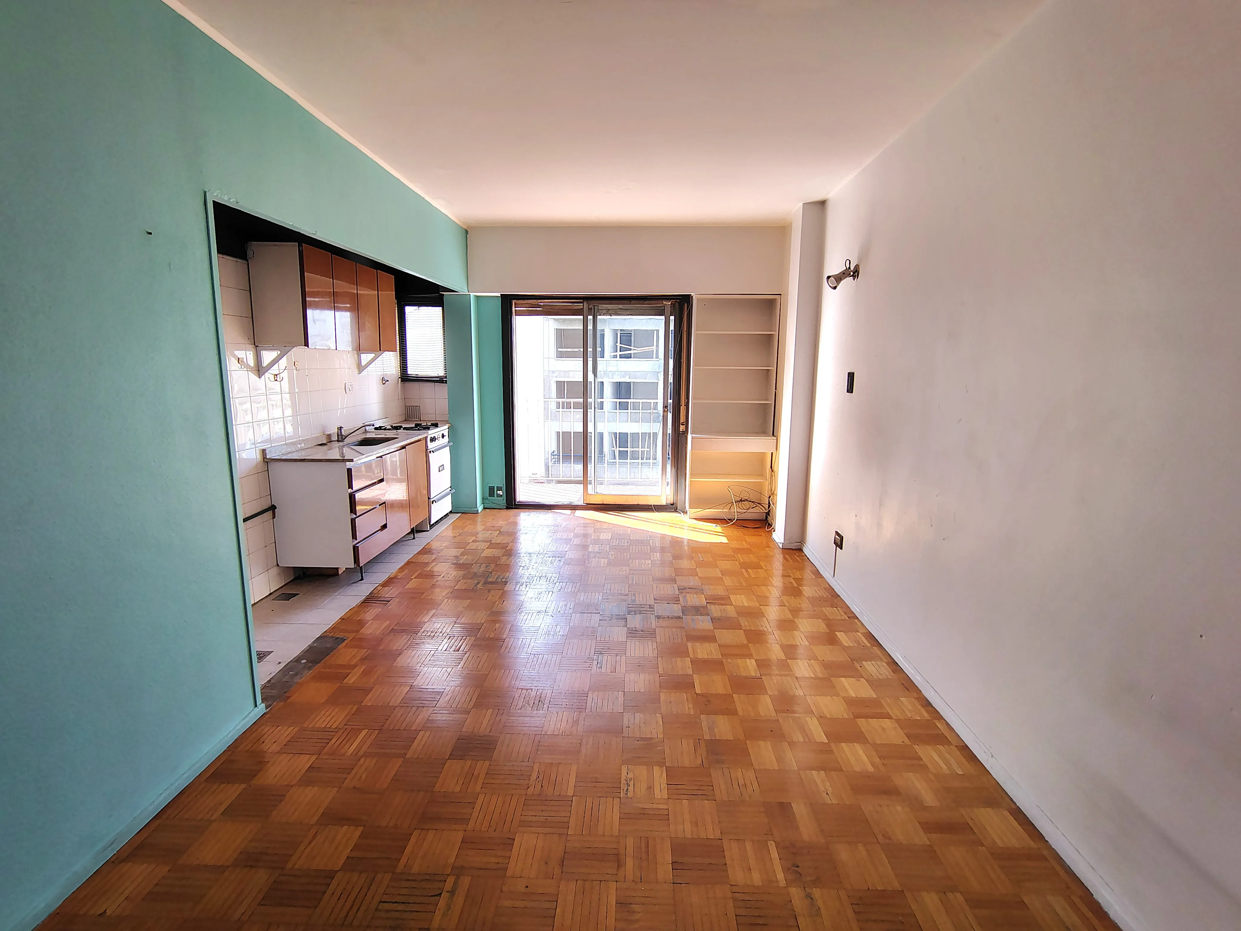 Departamento monoambiente al frente en Caballito