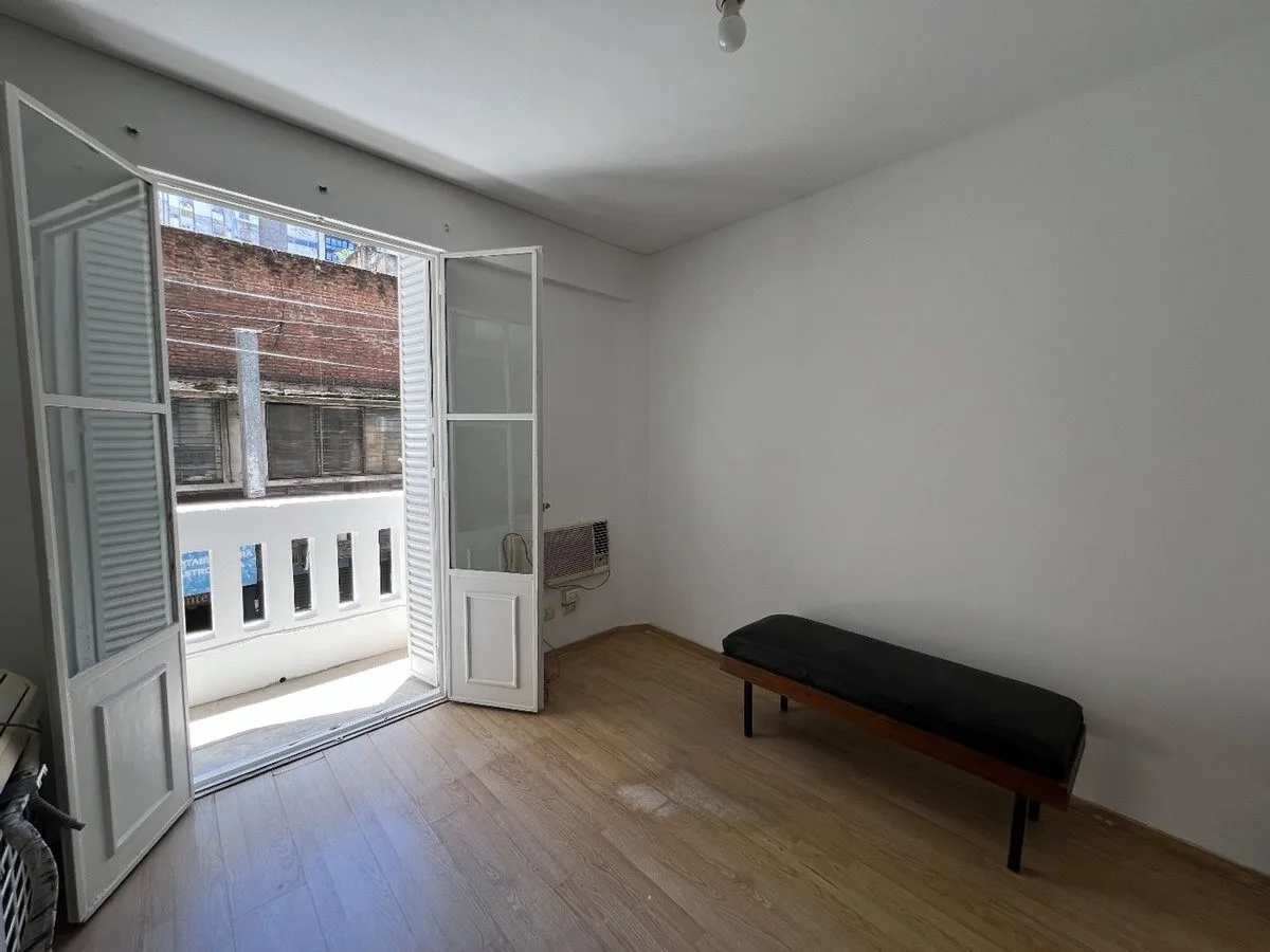 Квартира с 3 спальнями и балконом в San Nicolás