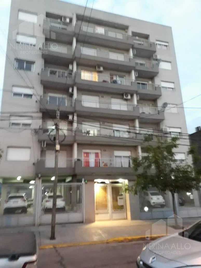 Departamento de 2 ambientes en Morón Sur