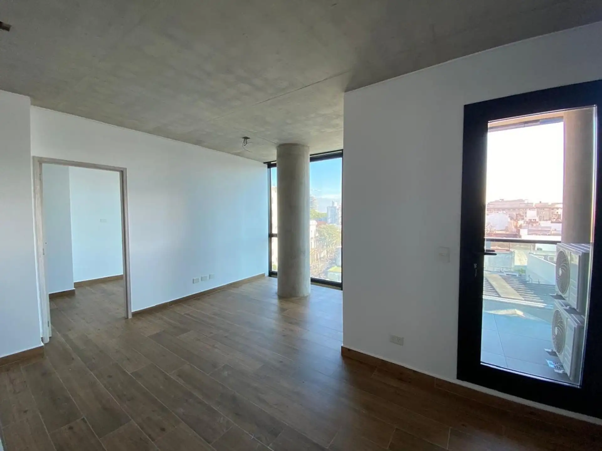 Brand new one-bedroom apartment with balcony in San Telmo