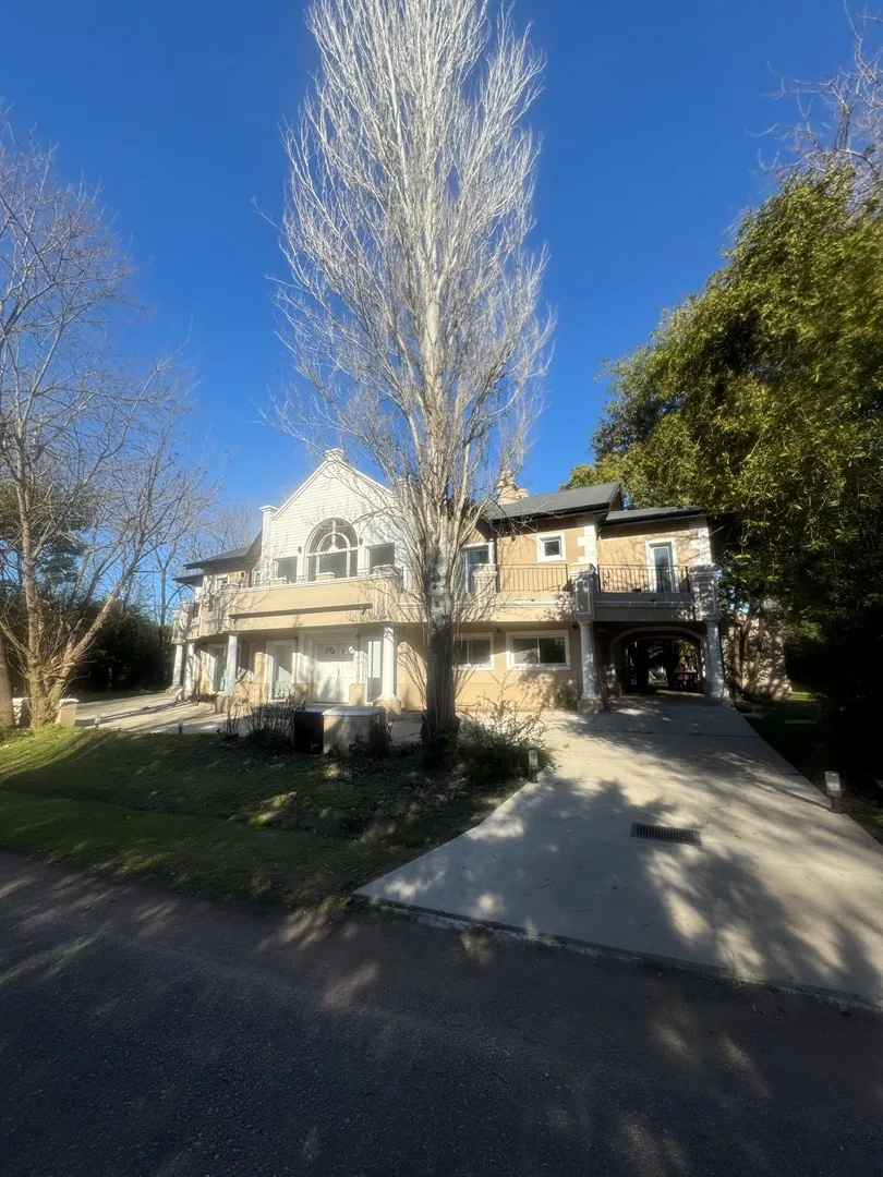 Six-bedroom house in Sausalito, Pilar