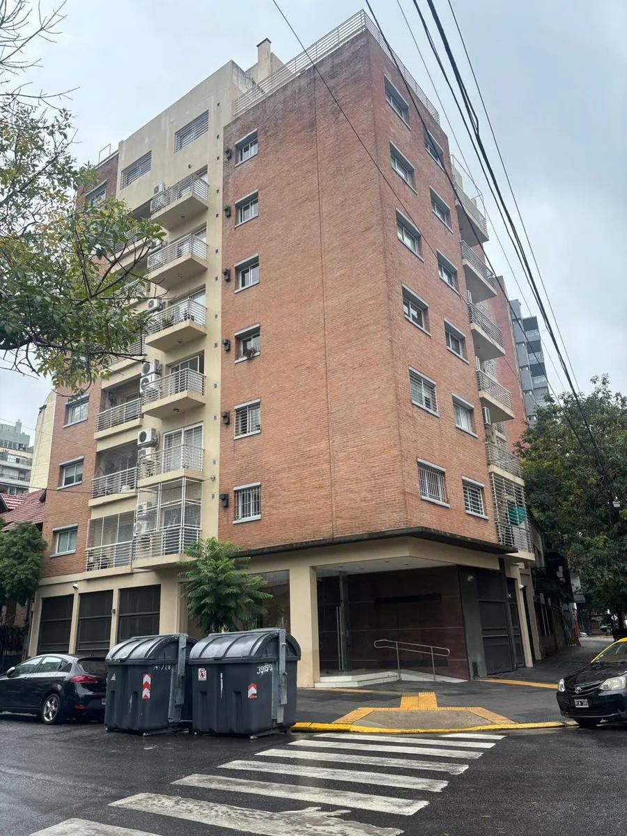 Departamento de 2 ambientes en esquina en Villa Urquiza