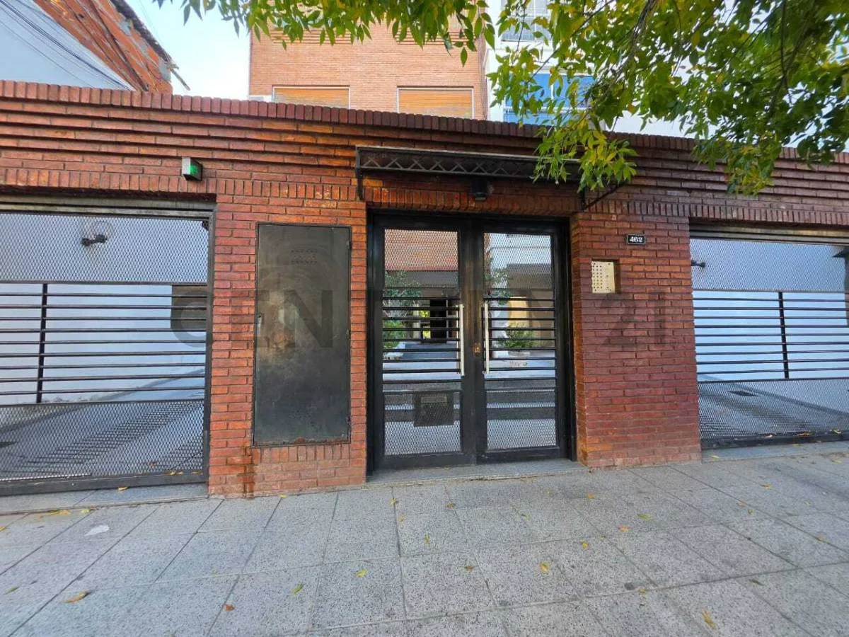 Apartamento mobiliado de 2 ambientes com 1 quarto em Avellaneda Centro