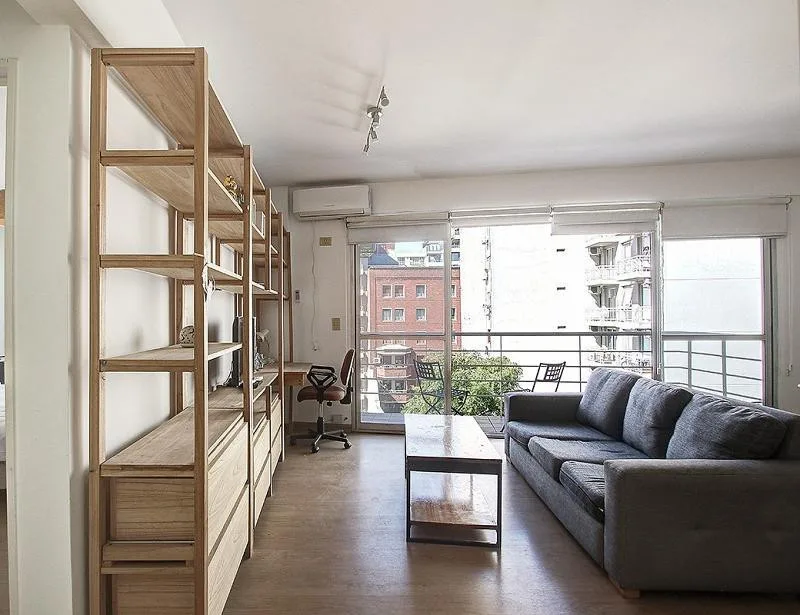 Furnished one-bedroom half-floor apartment in Palermo