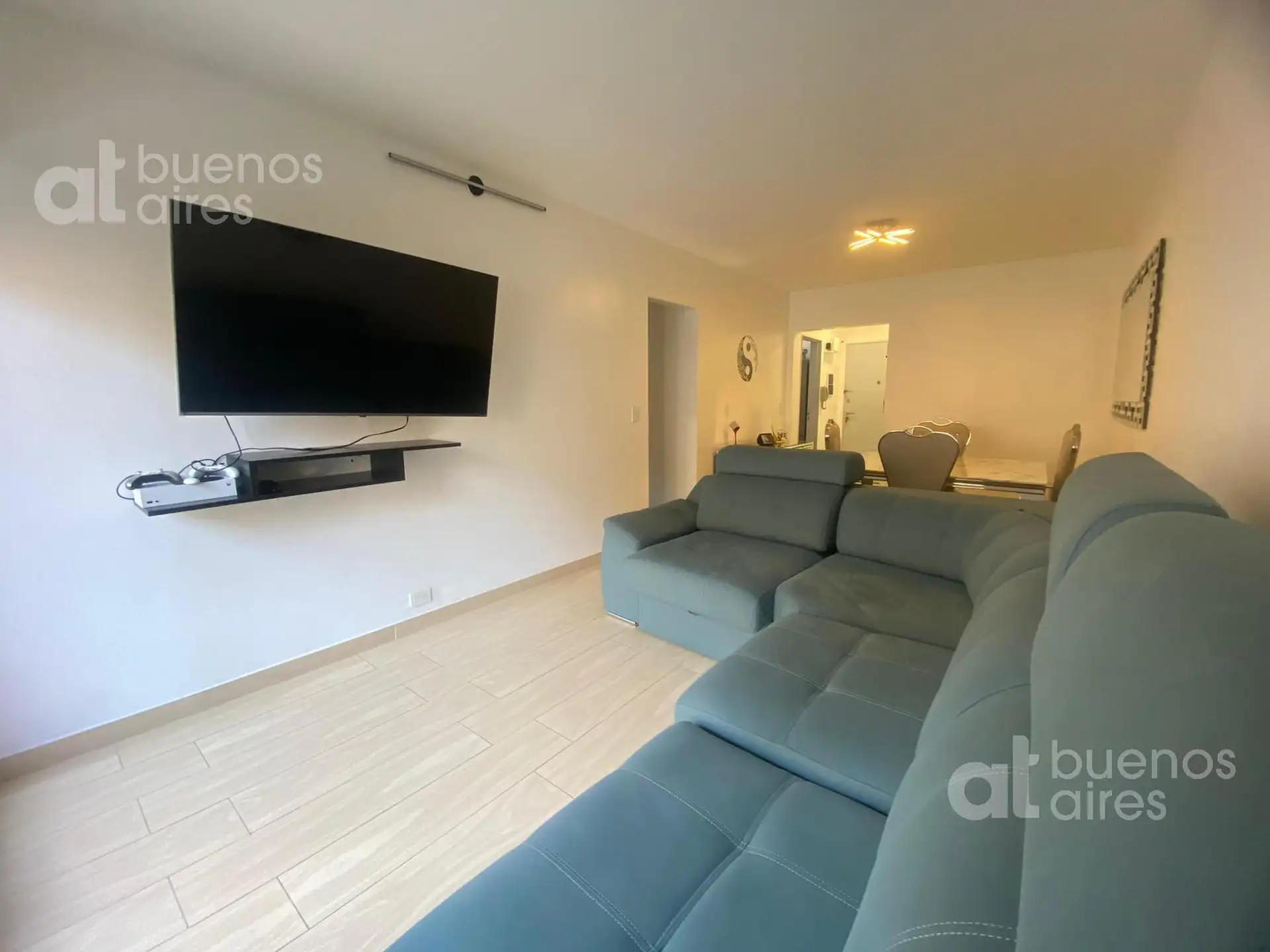 Apartamento mobiliado de três ambientes em Colegiales