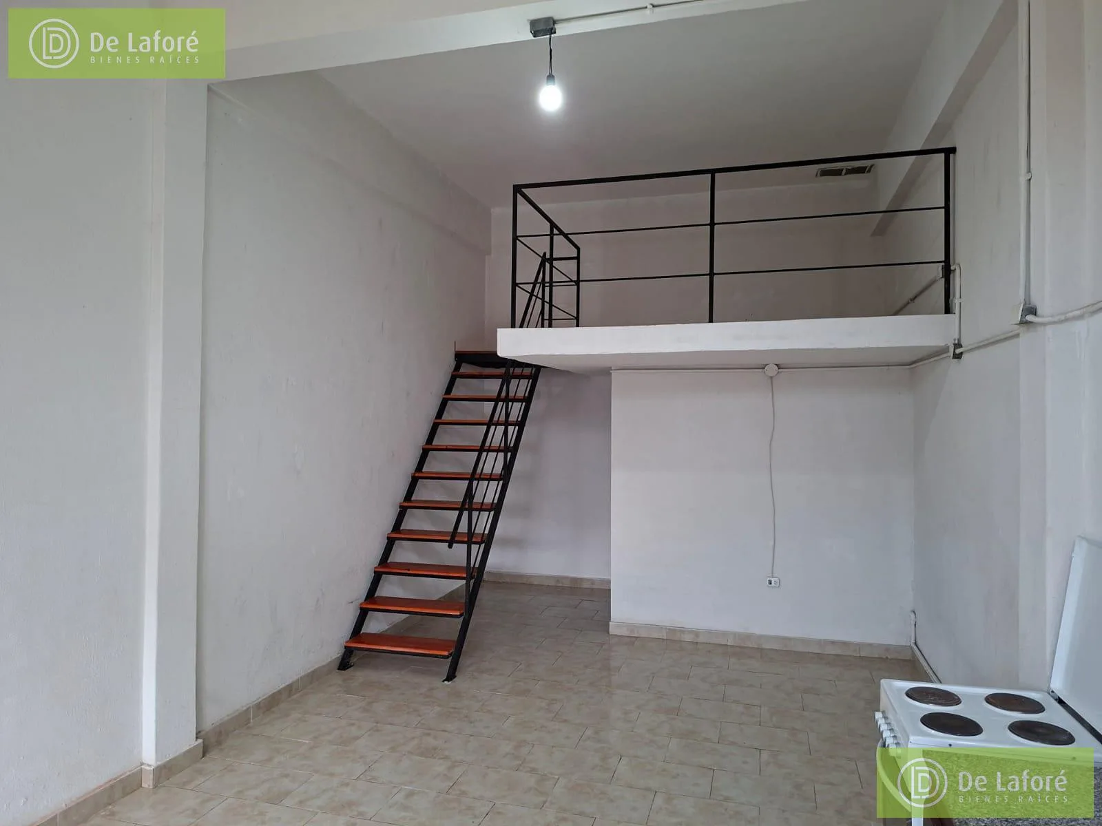 Квартира-студия PH с мезонином в Virreyes