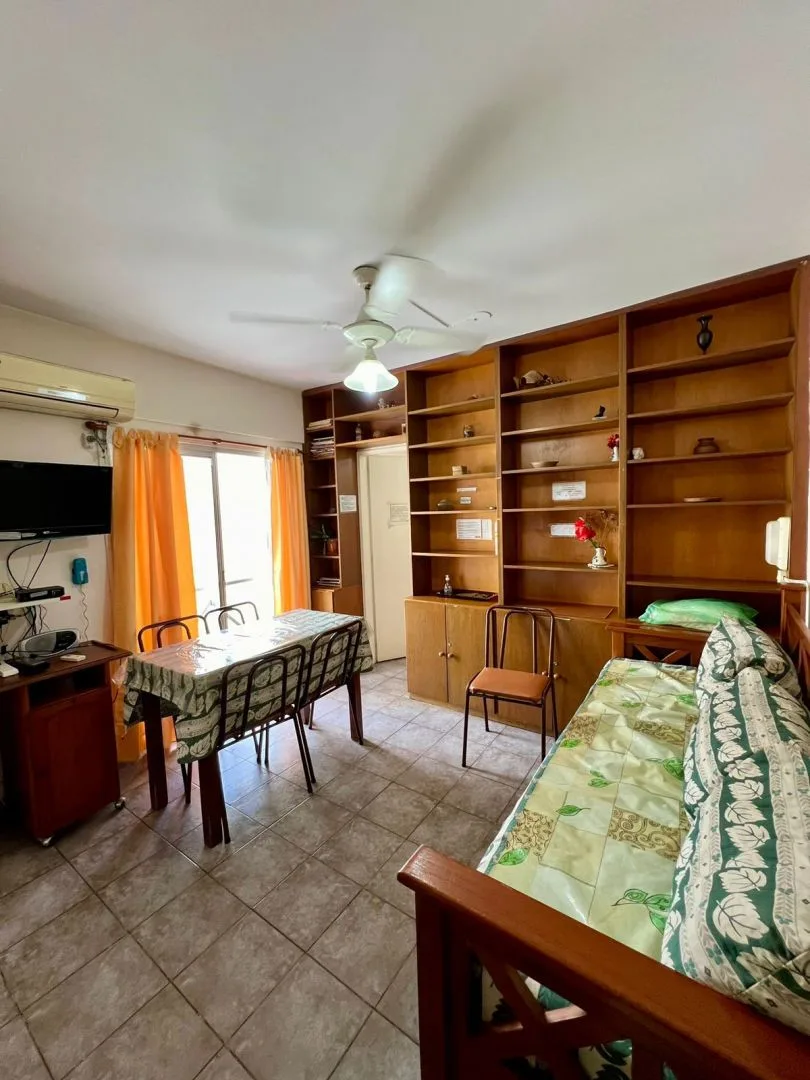 Two-room apartment for temporary rent in Almagro