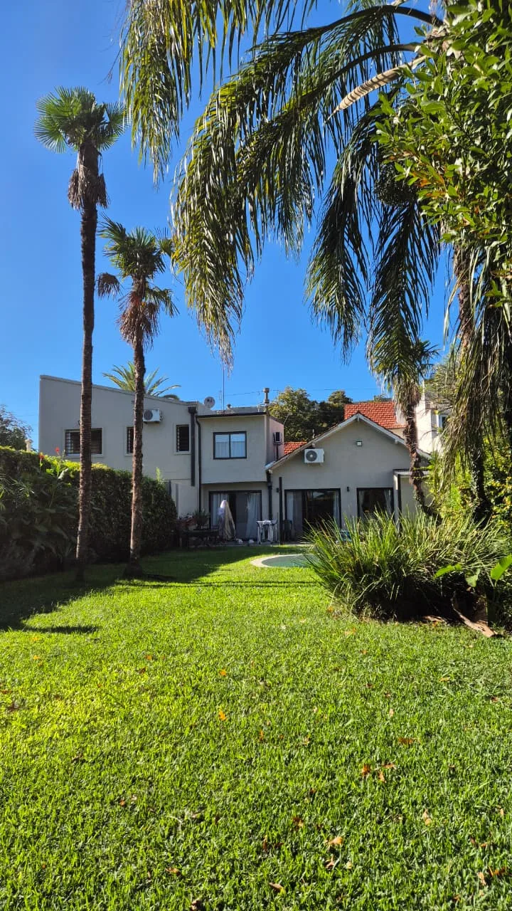 Casa de 4 dormitorios en San Antonio de Padua