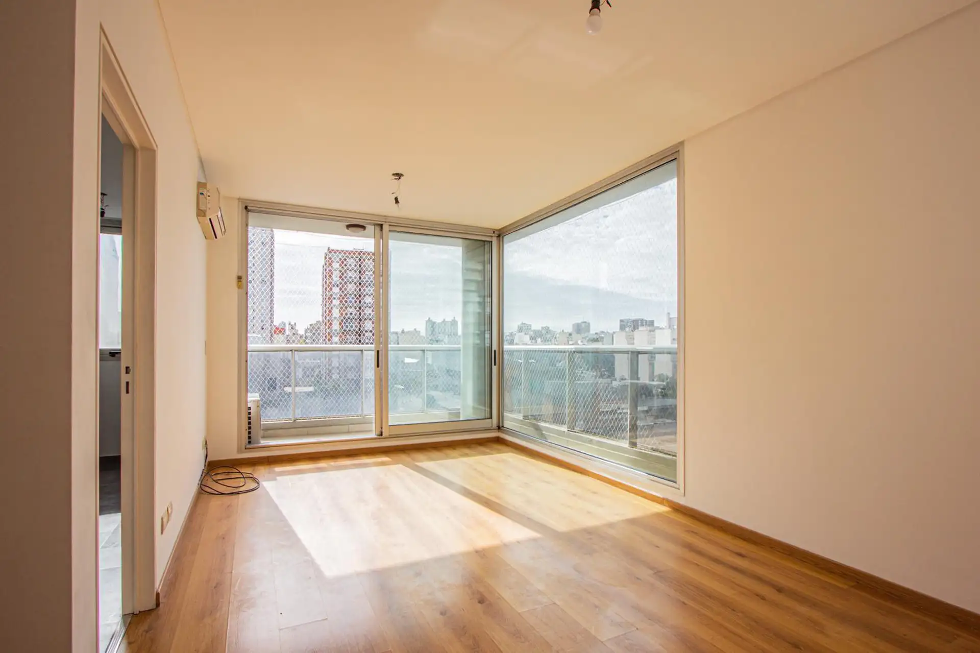 Departamento de 2 ambientes con balcón en Almagro