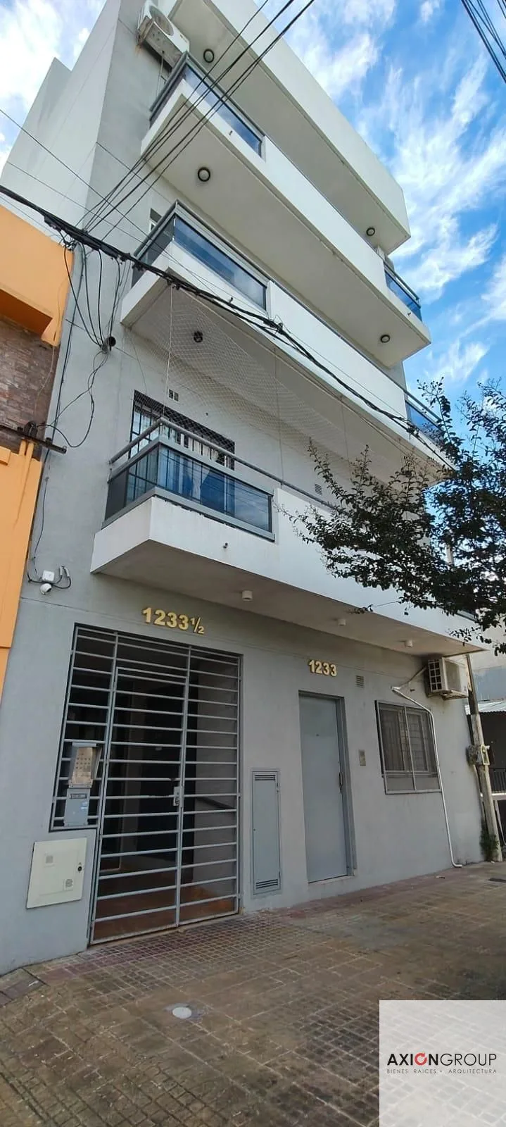 Apartamento de 1 quarto de frente em La Plata