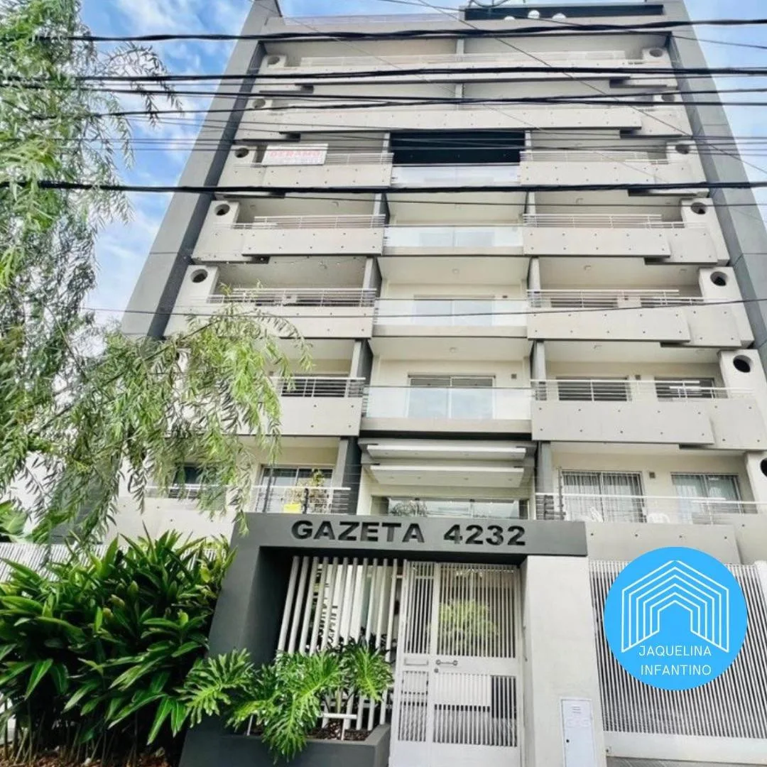 Apartamento de dois ambientes com varanda, churrasqueira e vaga de uso próprio em Ciudadela