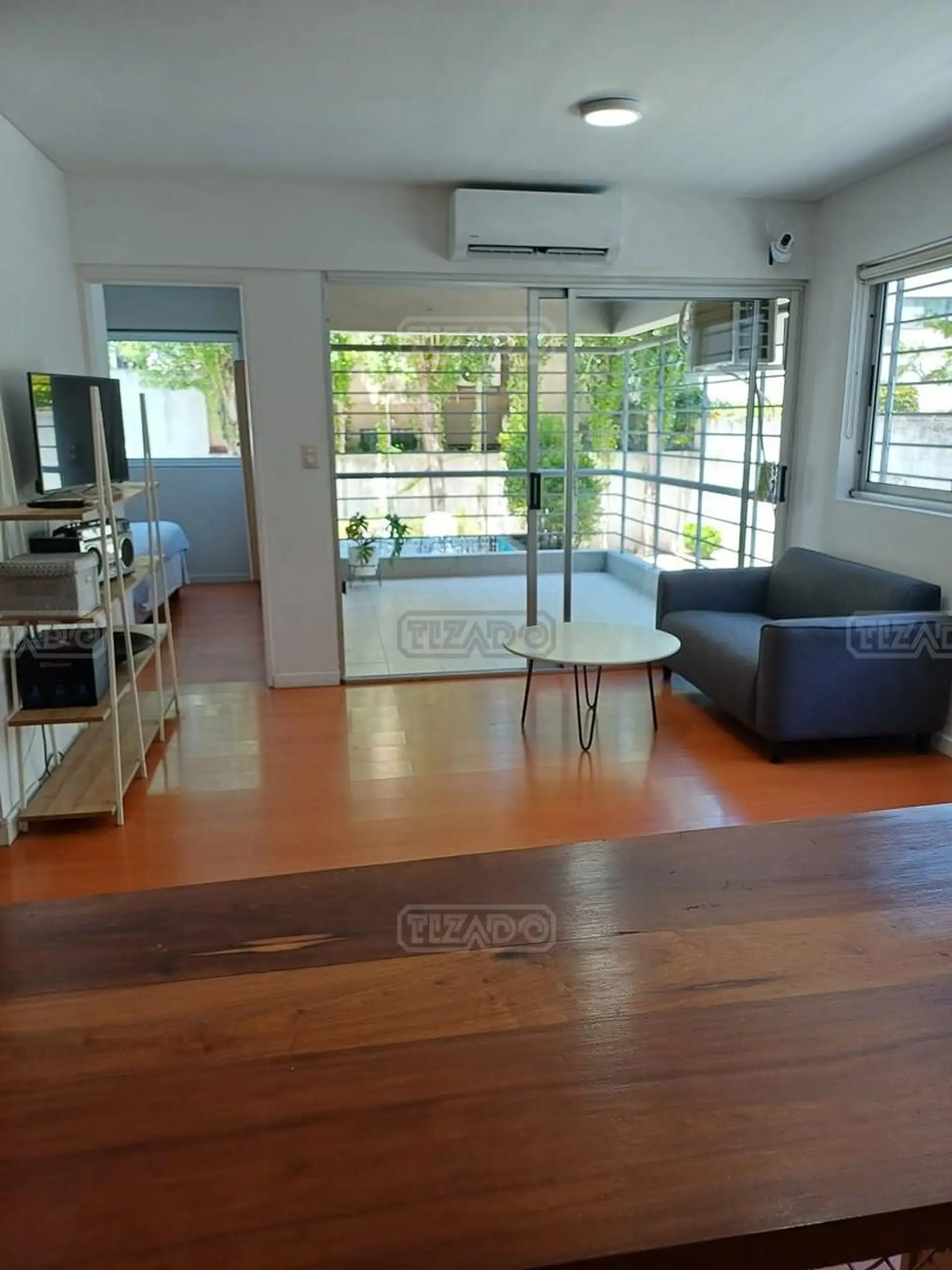 Двухкомнатная квартира с 1 спальней и парковочным местом в Acassuso