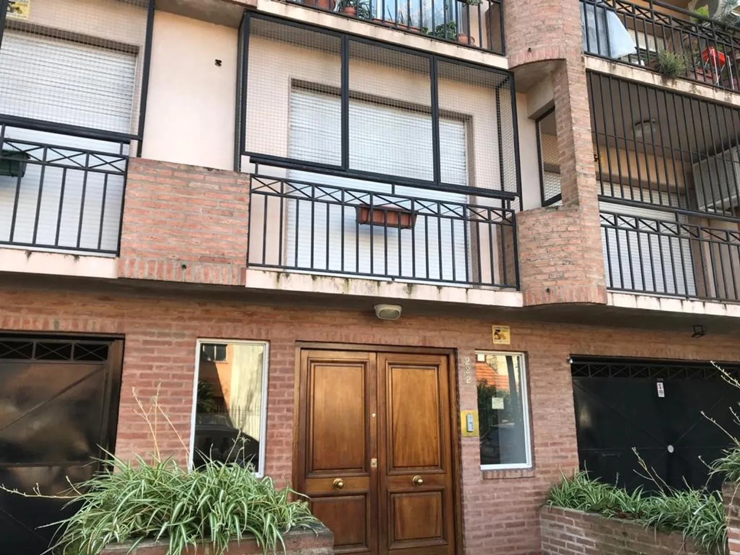 Apartamento com estúdio em Martínez, 83 m² cobertos