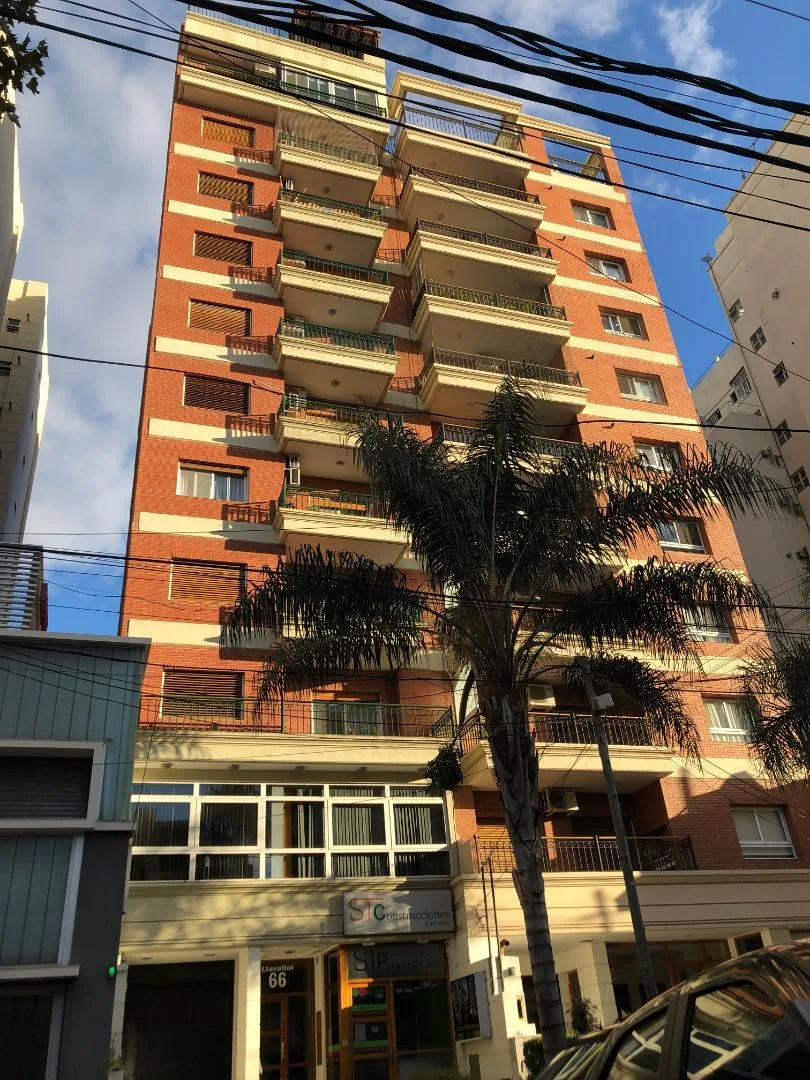 Apartamento de 1 quarto para alugar em Lanús Oeste