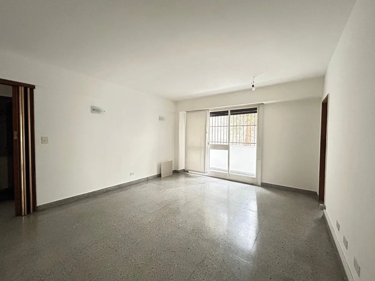 Apartamento de dois ambientes com 1 quarto em Balvanera