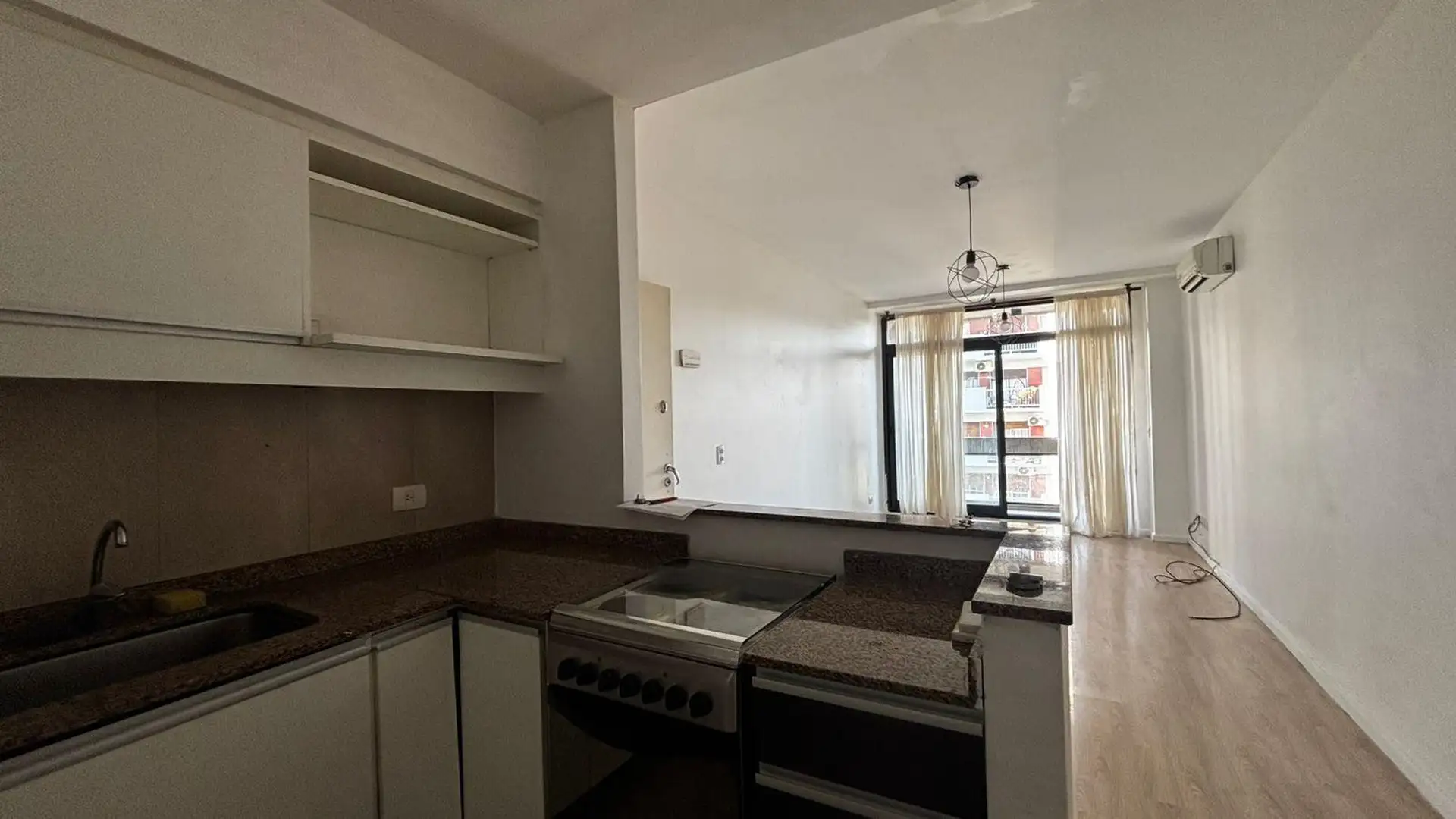 Двухкомнатная квартира с балконом в Villa Crespo