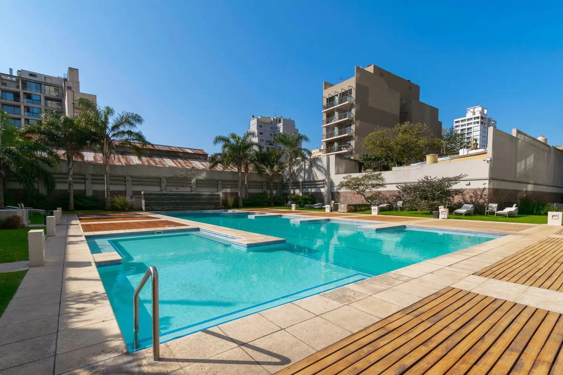 Apartamento de dois ambientes mobiliado em San Telmo