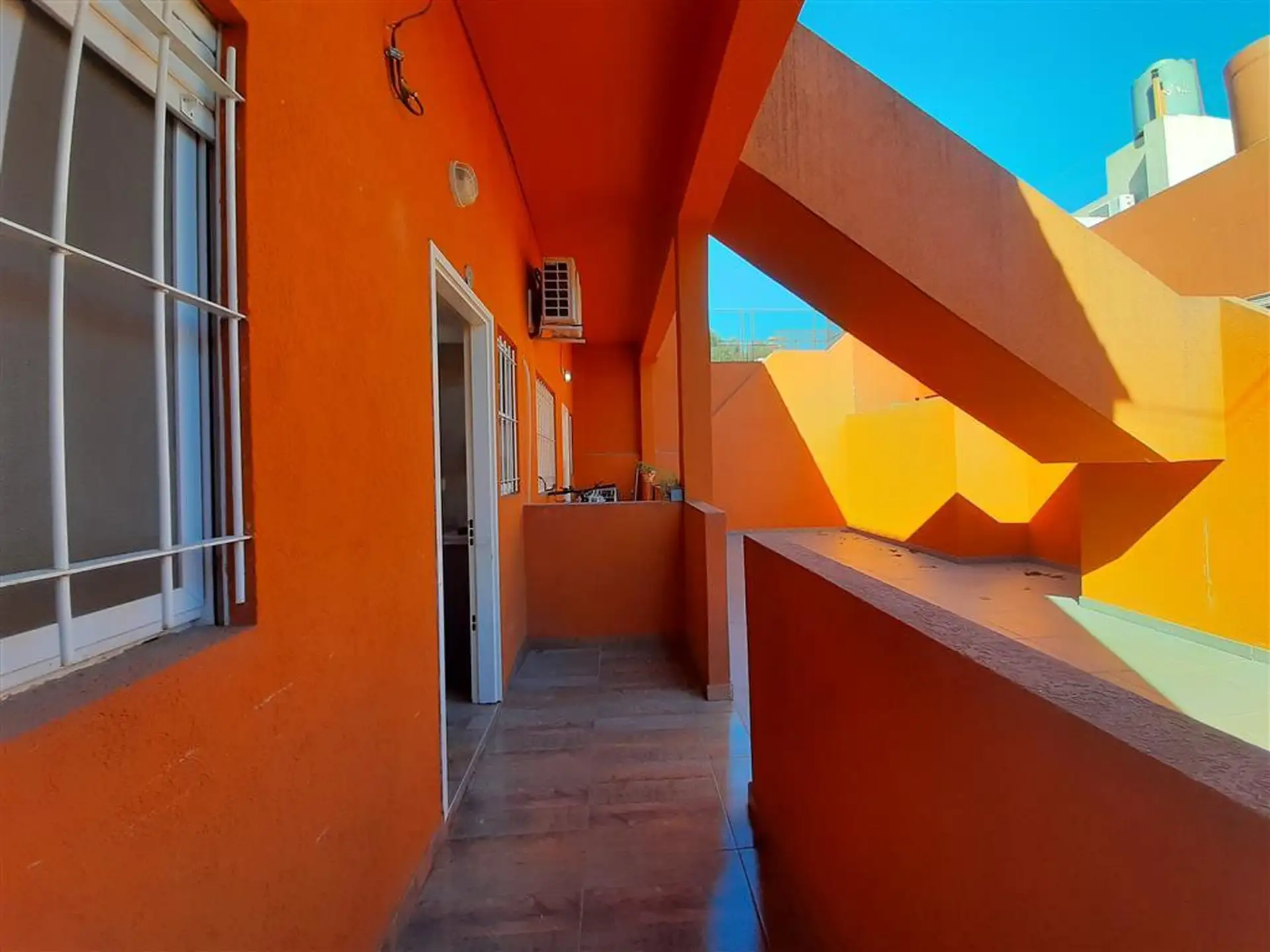 PH de 2 ambientes en planta baja con patio en Villa Martelli