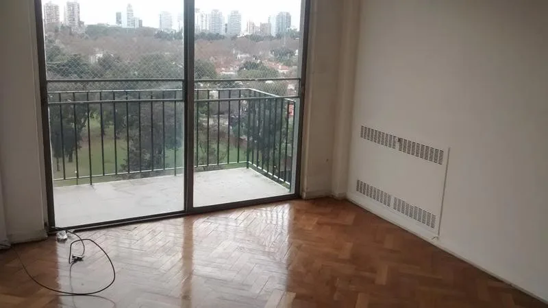 Three-room apartment with maid’s room in Olivos, Vicente López