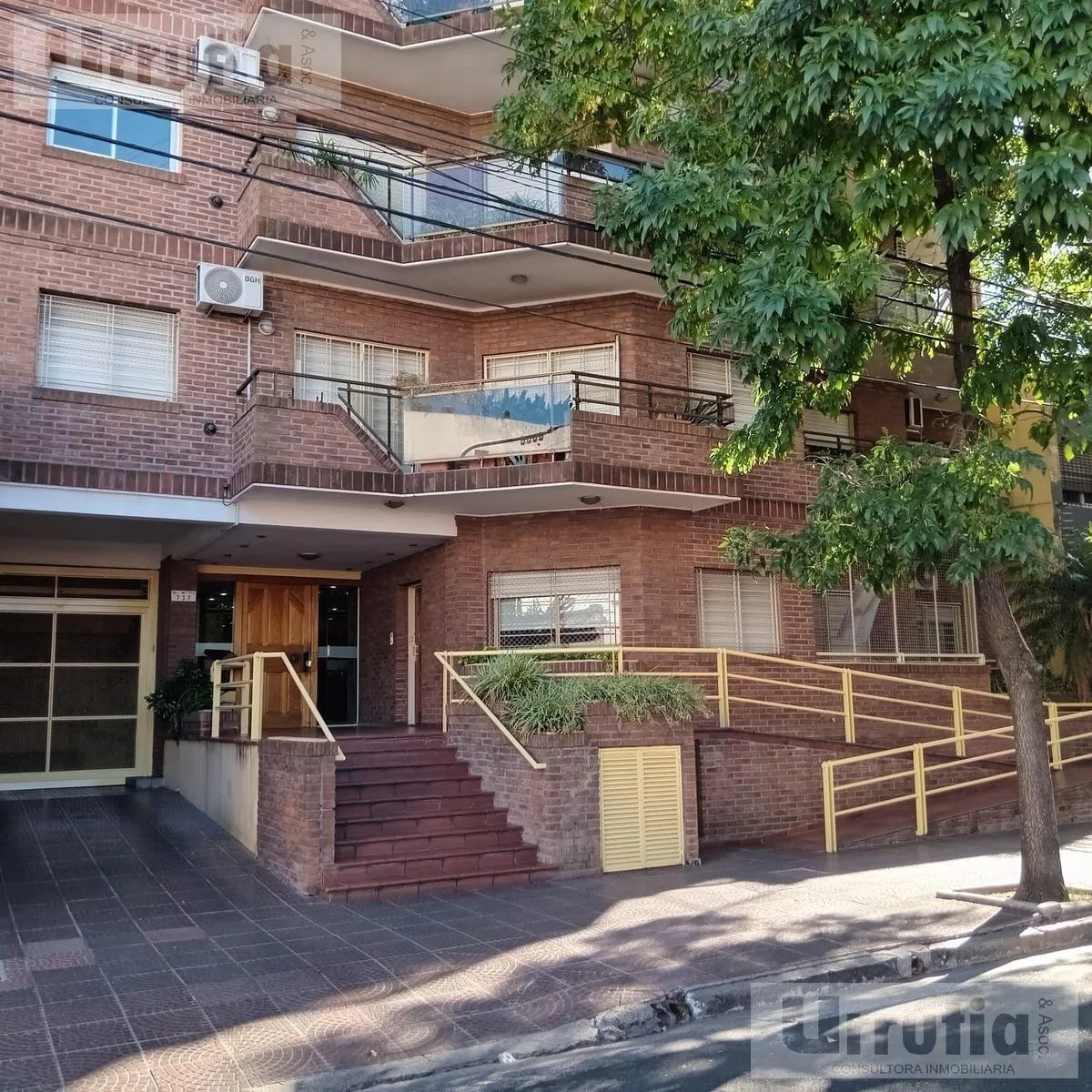 Departamento de 3 ambientes con 2 dormitorios en Morón