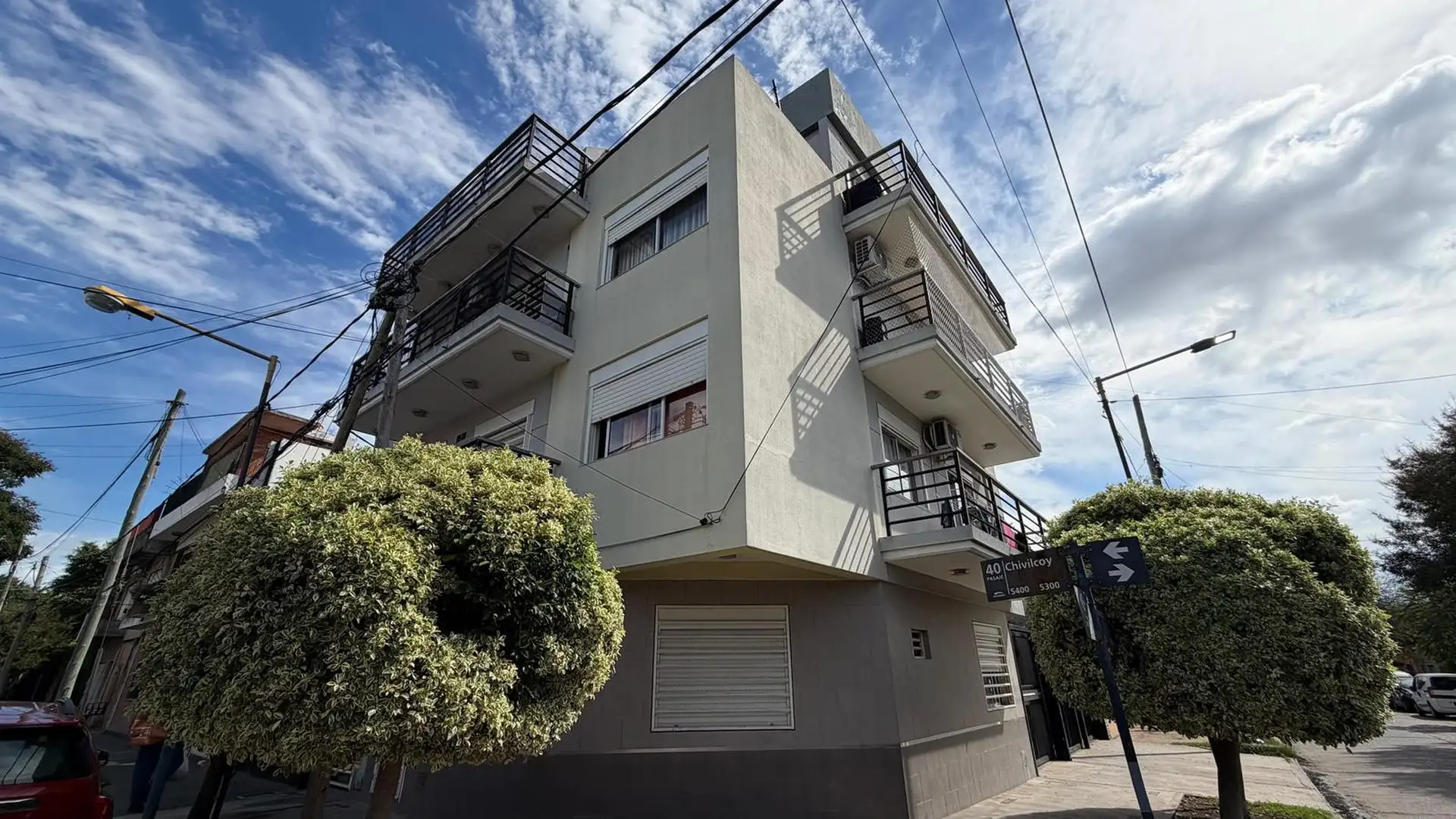 Duplex studio apartment with private terraces in Buenos Aires