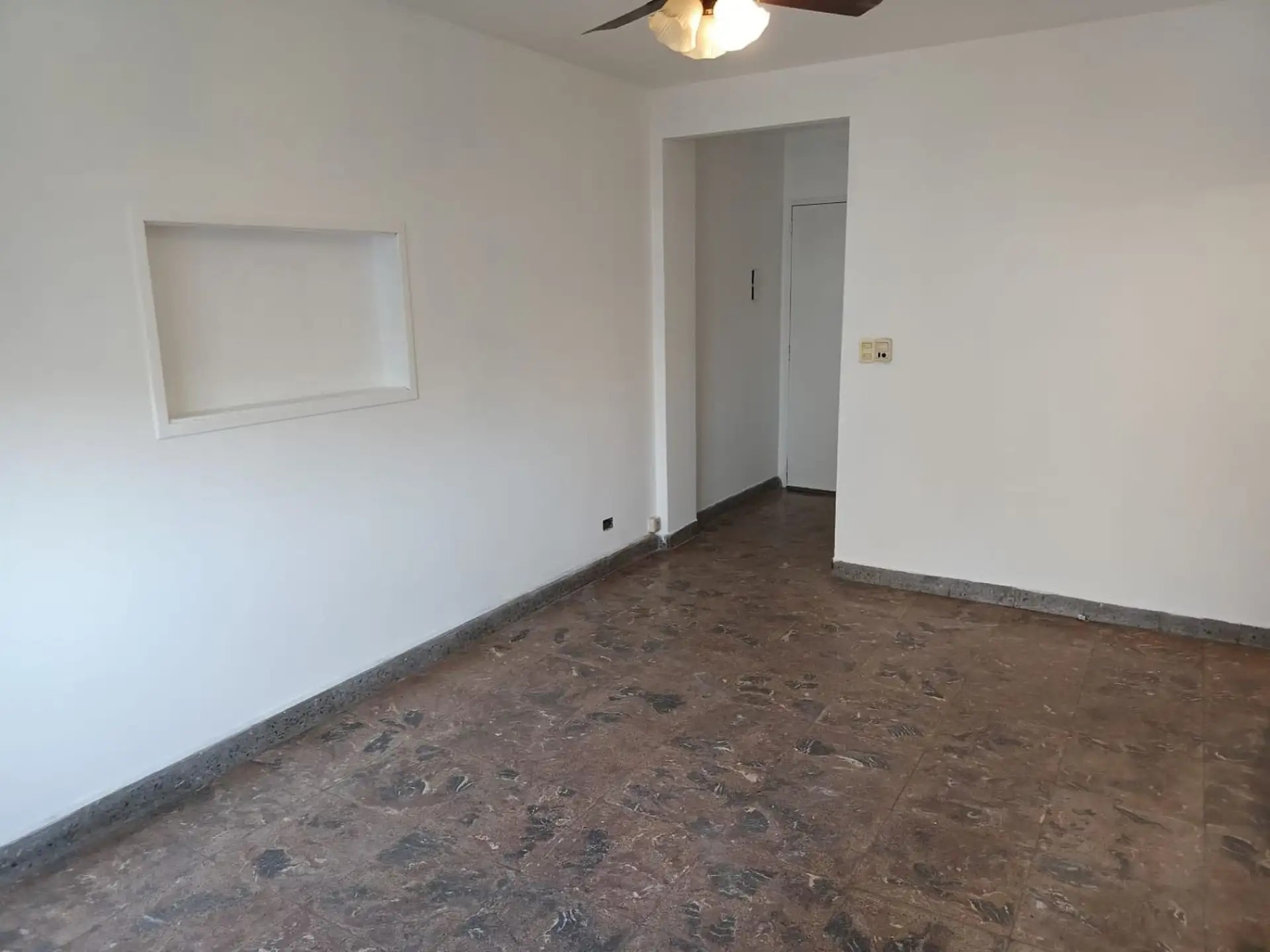 Departamento de 3 ambientes en Caballito al contrafrente