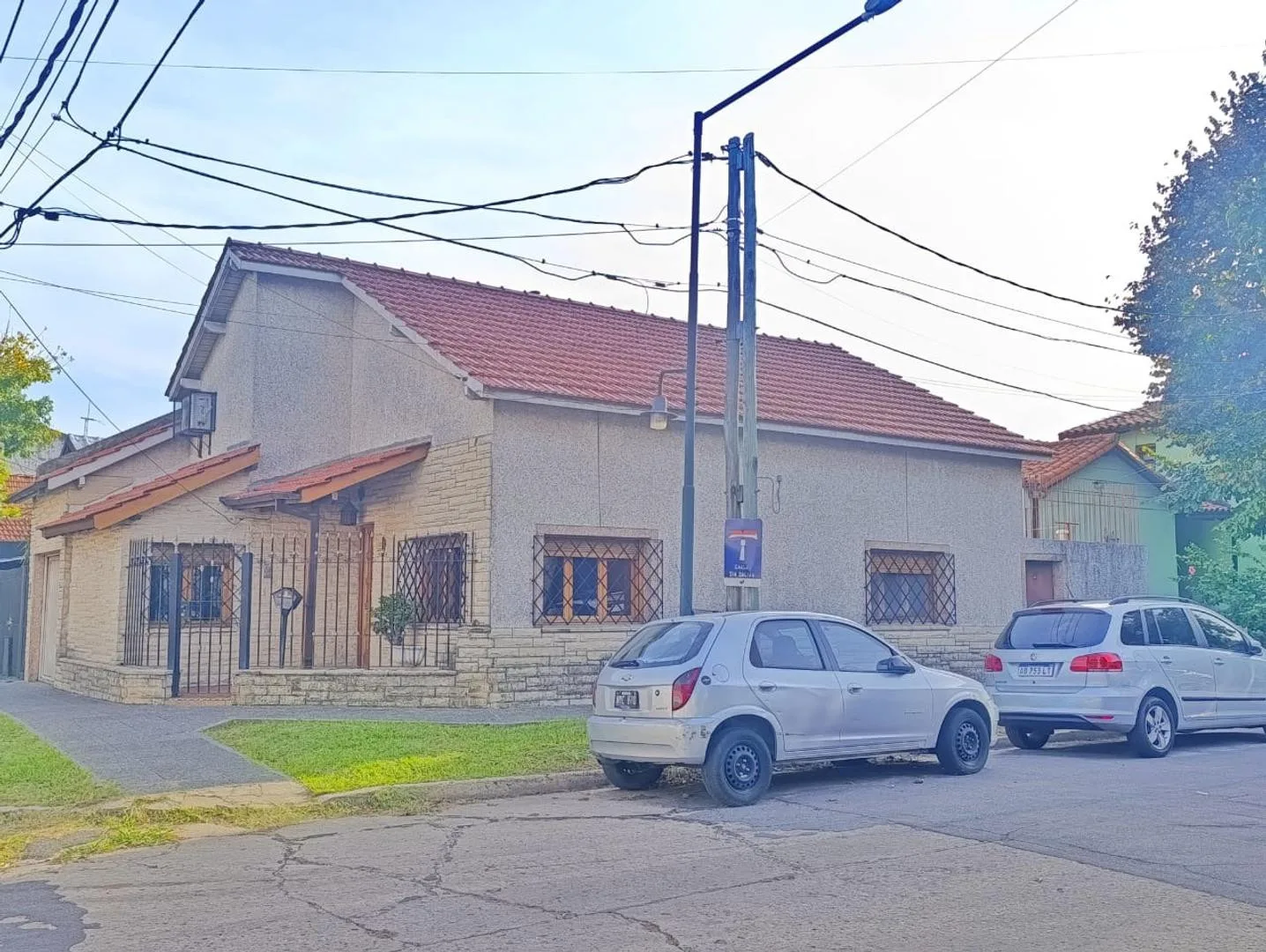 Casa de 3 ambientes en alquiler en Villa Adelina