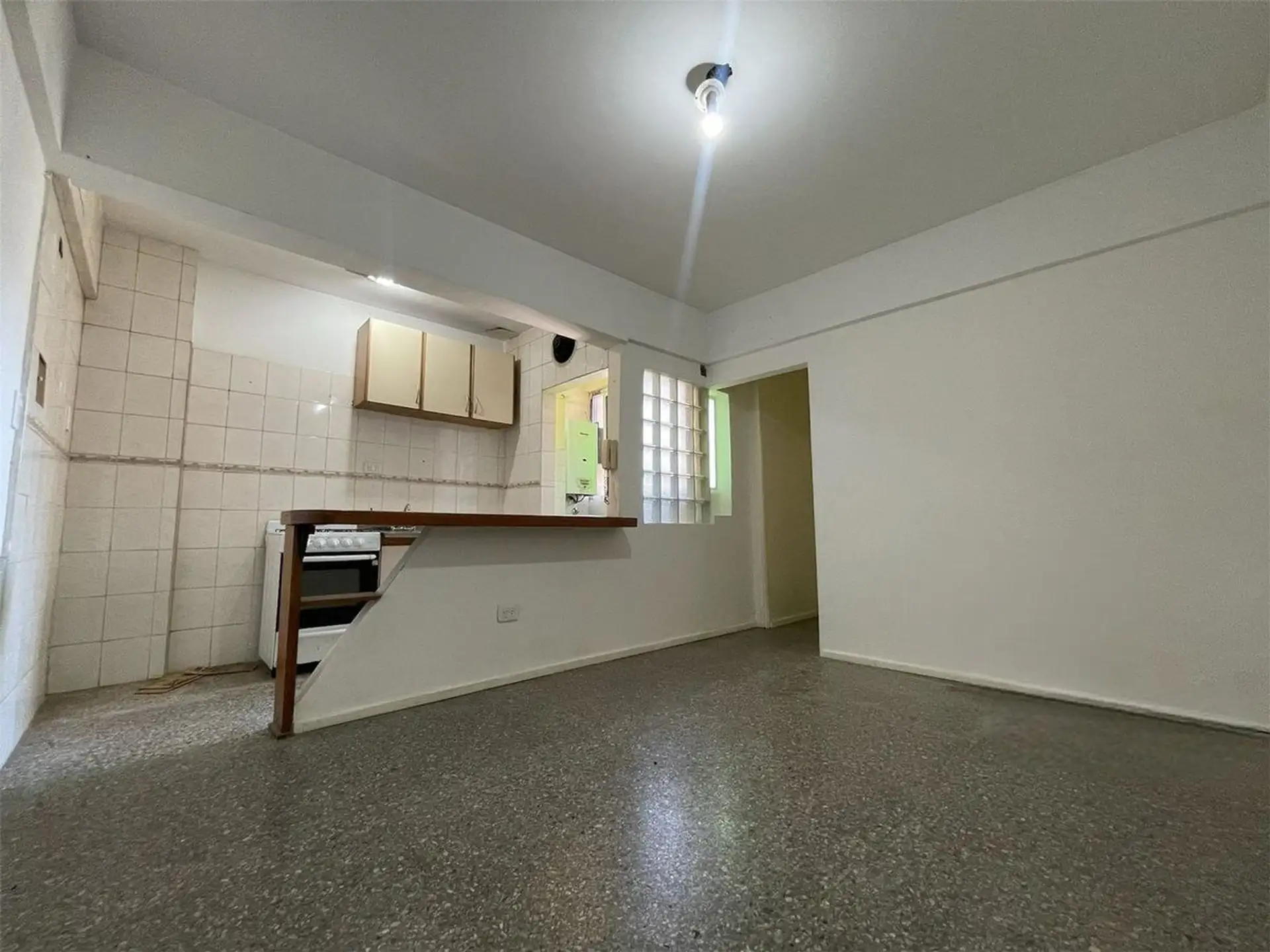 Two-room apartment for rent in Balvanera