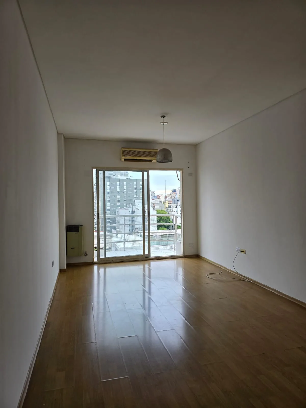 Квартира-студия с балконом в Villa Urquiza