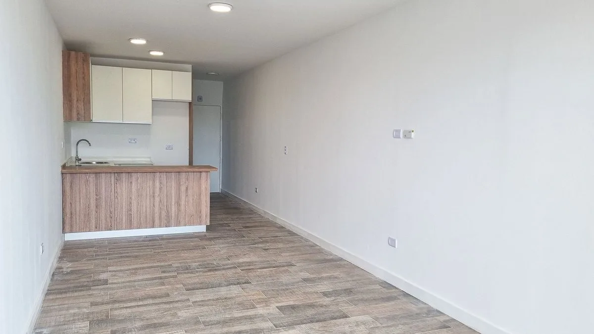 Квартира-студия с балконом в Coghlan, 5-й этаж (с мебелью)