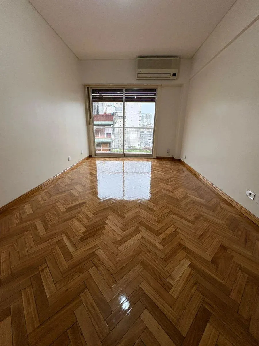 Apartamento de 2 ambientes com 1 quarto em Caballito