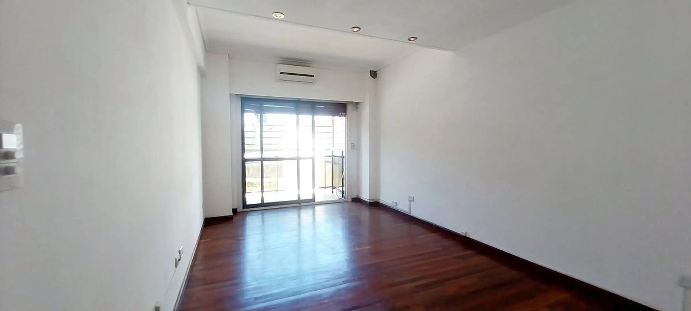 Departamento de 2 ambientes en Avellaneda Centro