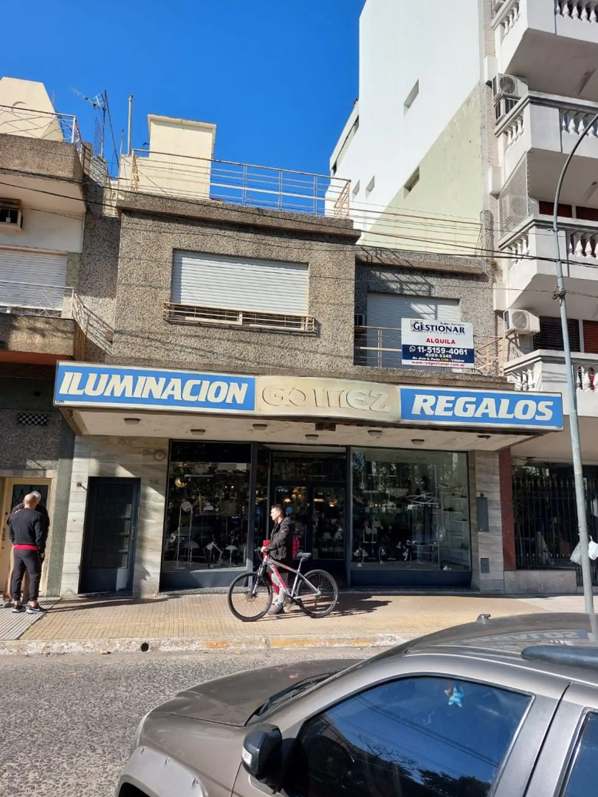 PH com 2 dormitórios em Valentín Alsina, Lanús