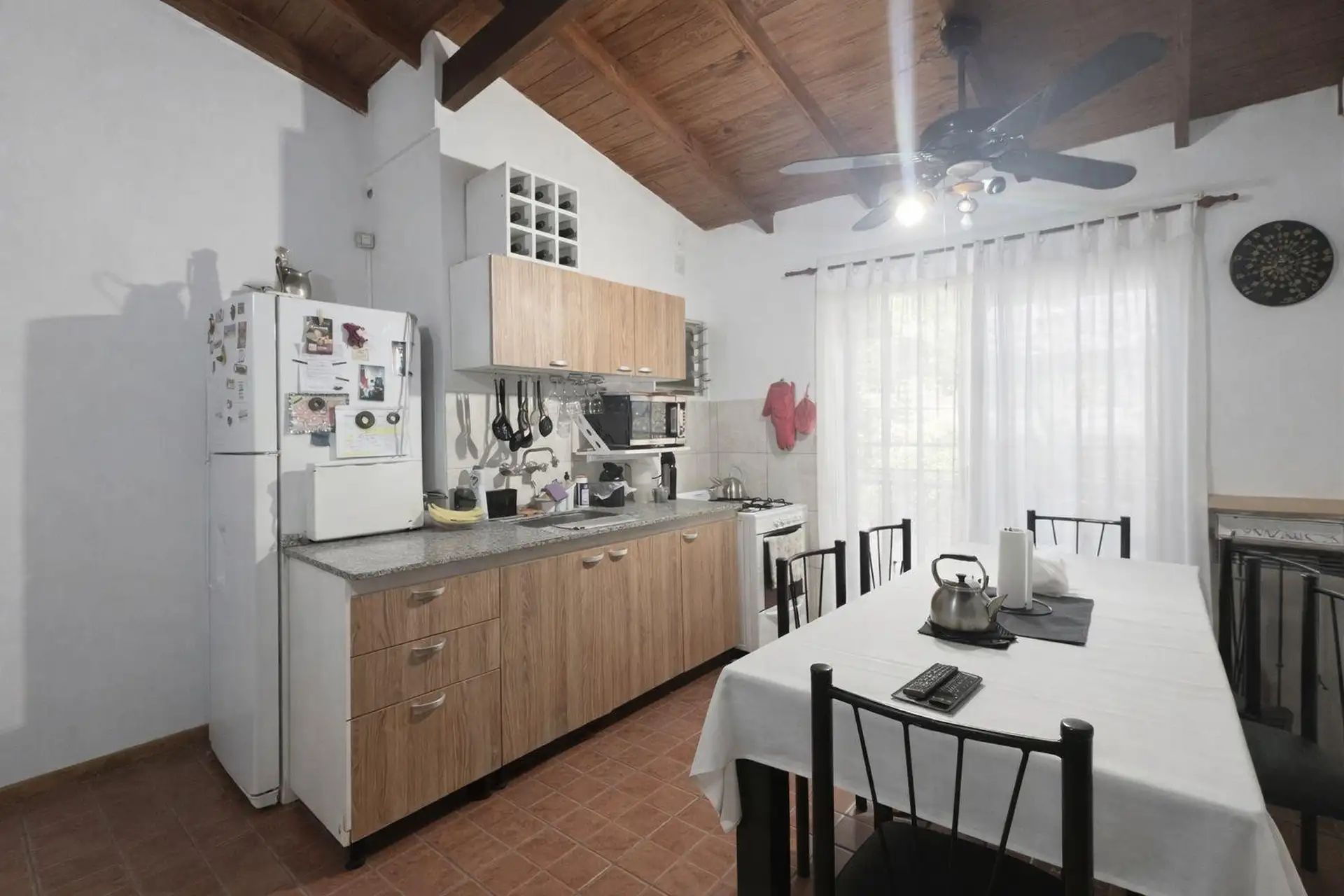 Двухкомнатная квартира с балконом в Caseros