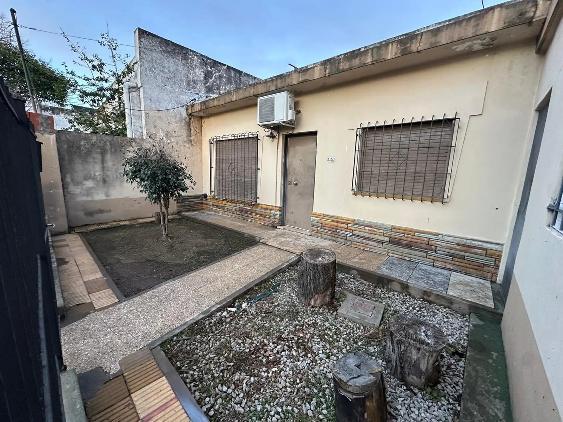 Casa en Alquiler en Moron Sur, Moron