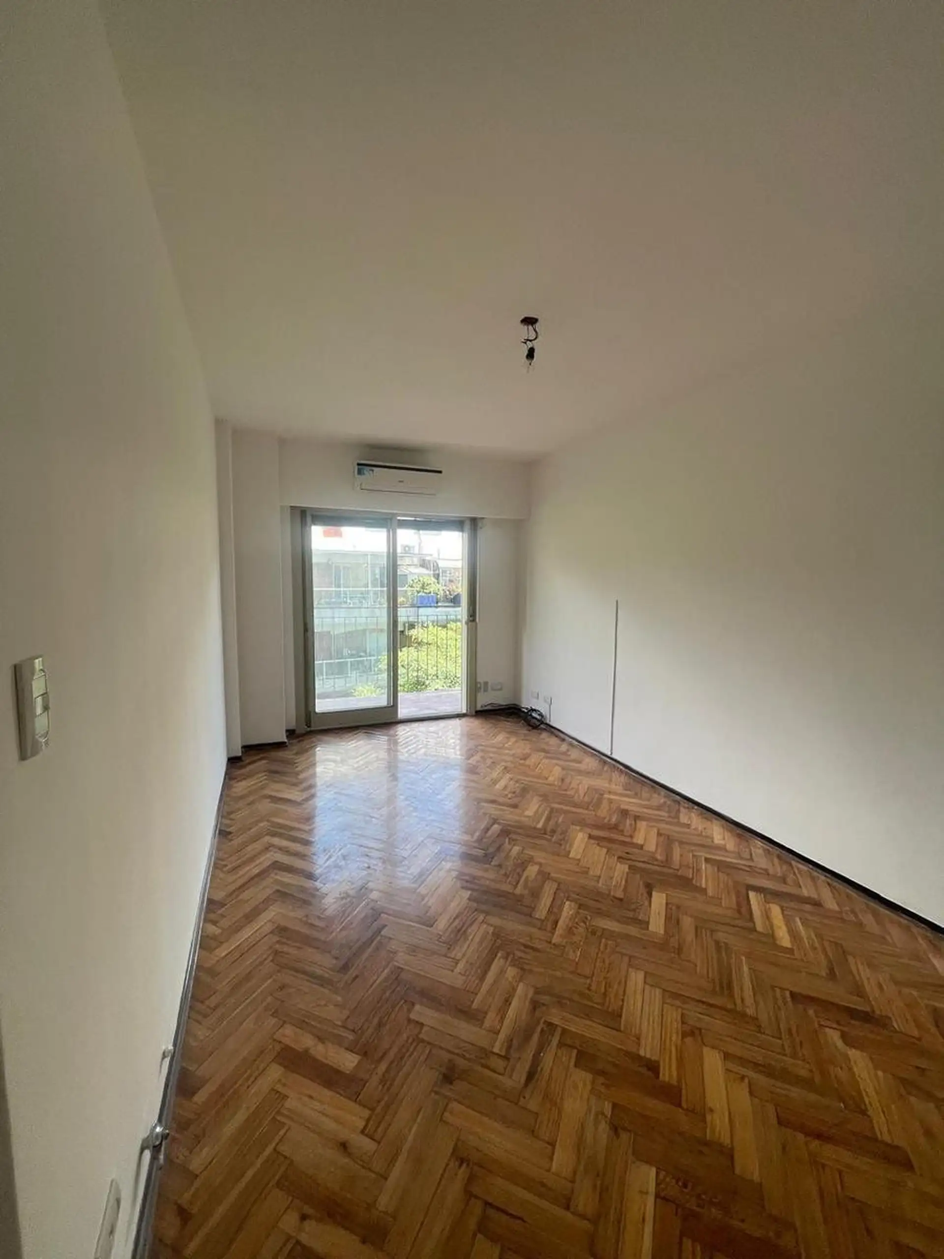 Apartamento de dois ambientes com varanda em Caballito