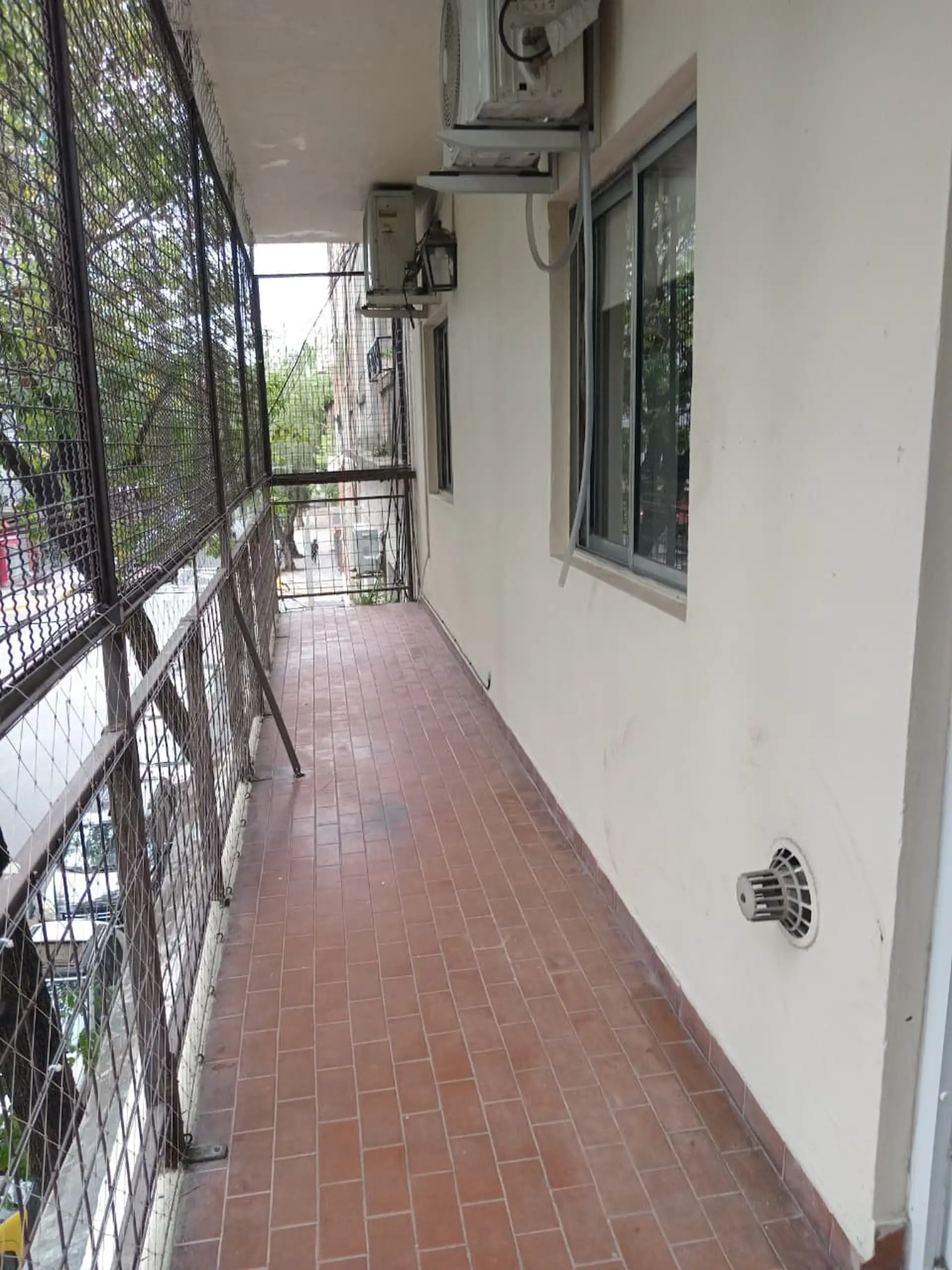 Apartamento de dois quartos com varanda em San Cristóbal