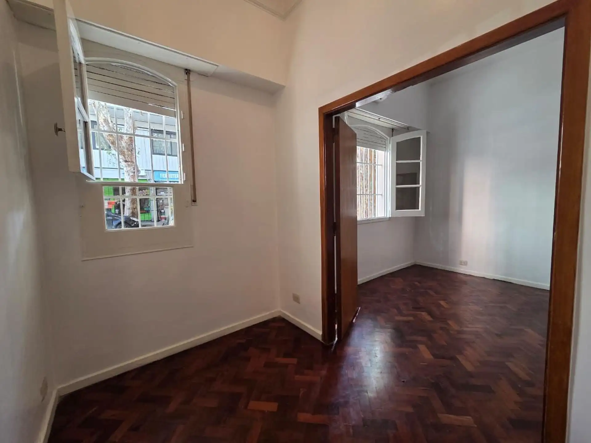Kitnet térrea com pátio em Recoleta