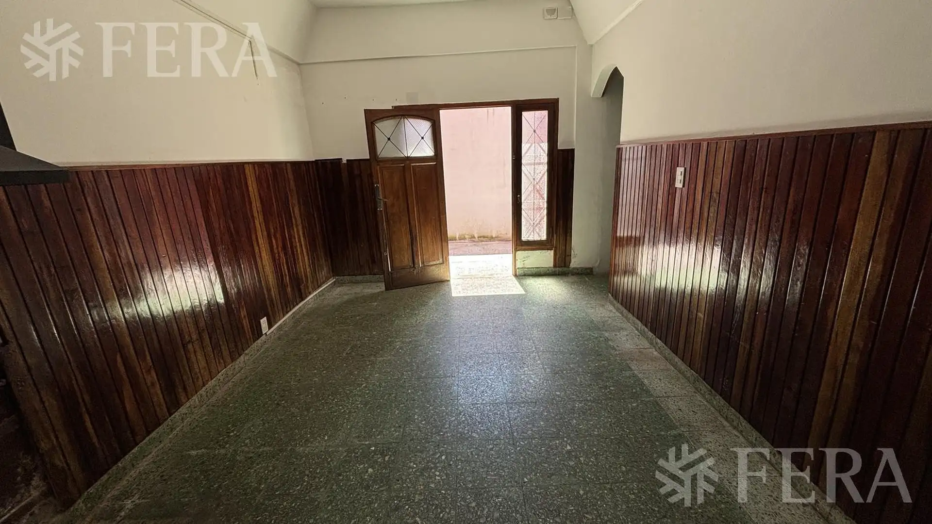 PH de 2 ambientes al frente en Wilde, Avellaneda