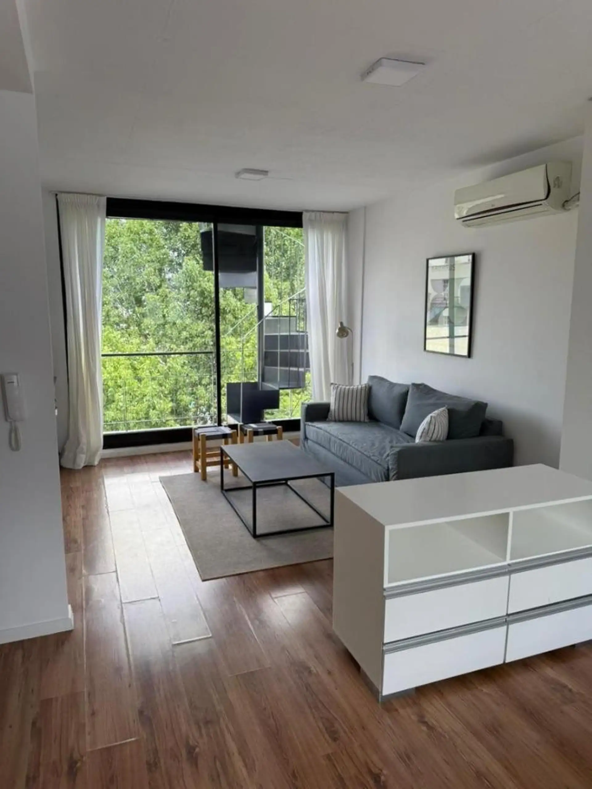 Departamento monoambiente amoblado con terraza y parrilla en Villa Urquiza